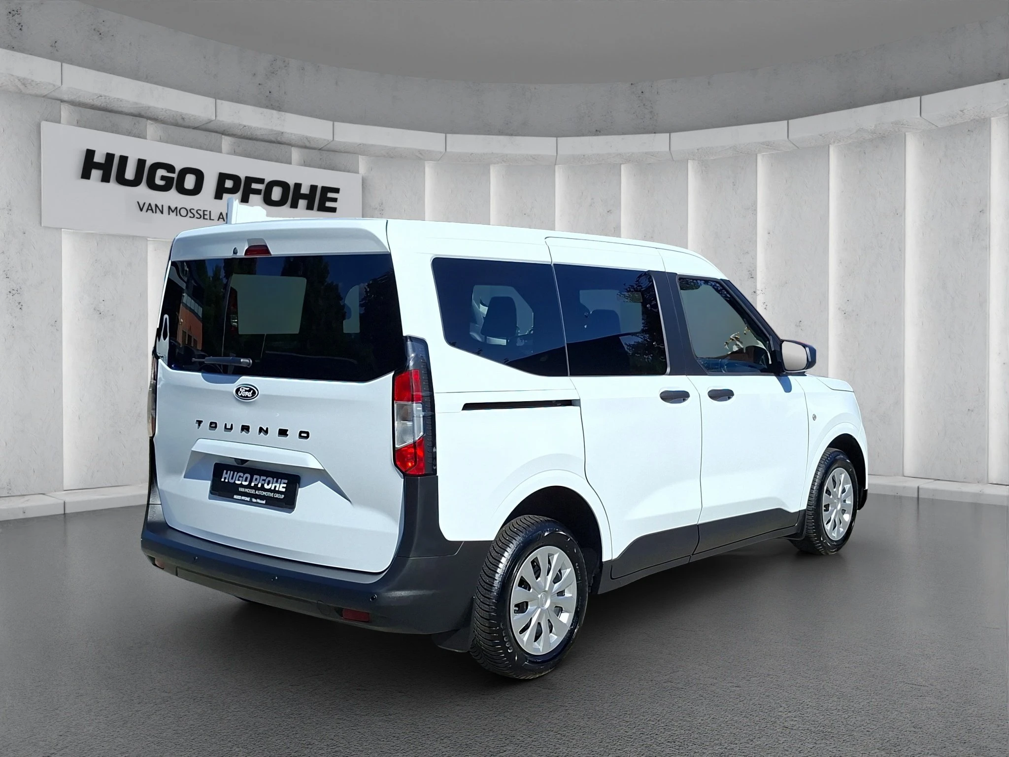 Ford-Tourneo Courier-image-4