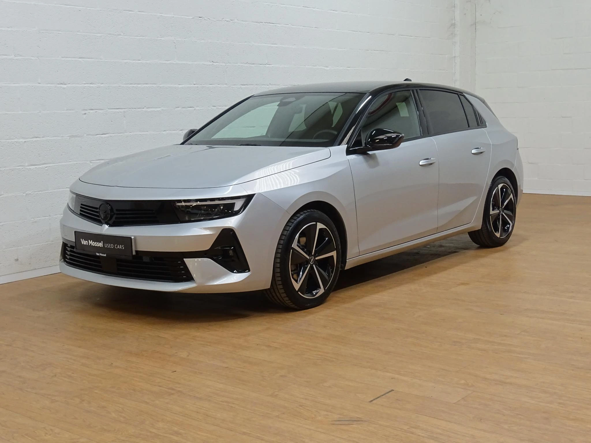 Opel-Astra-image-5