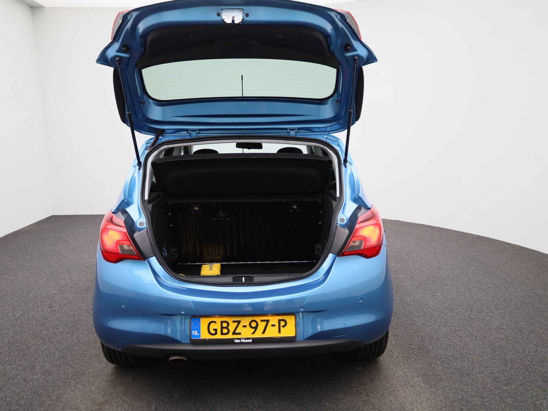 Opel-Corsa-image-10