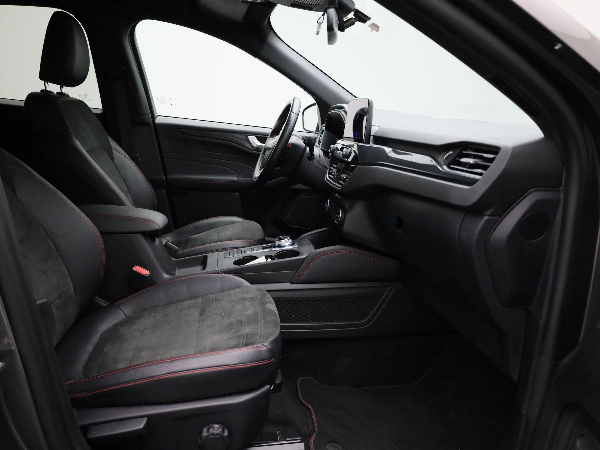 Ford-Kuga-image-37
