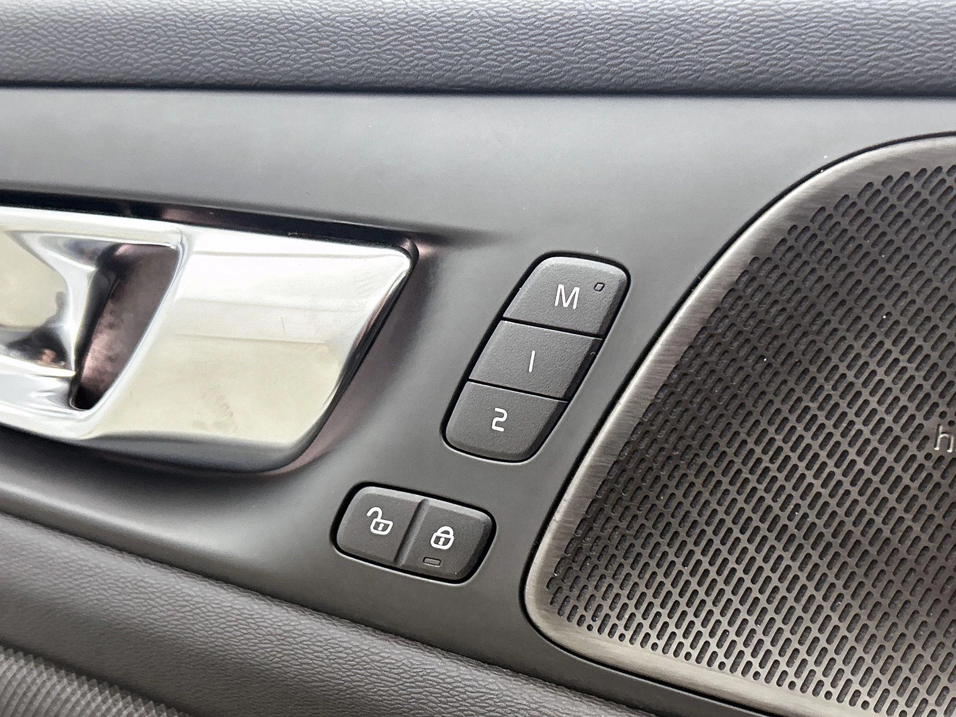 Volvo-V60-image-10
