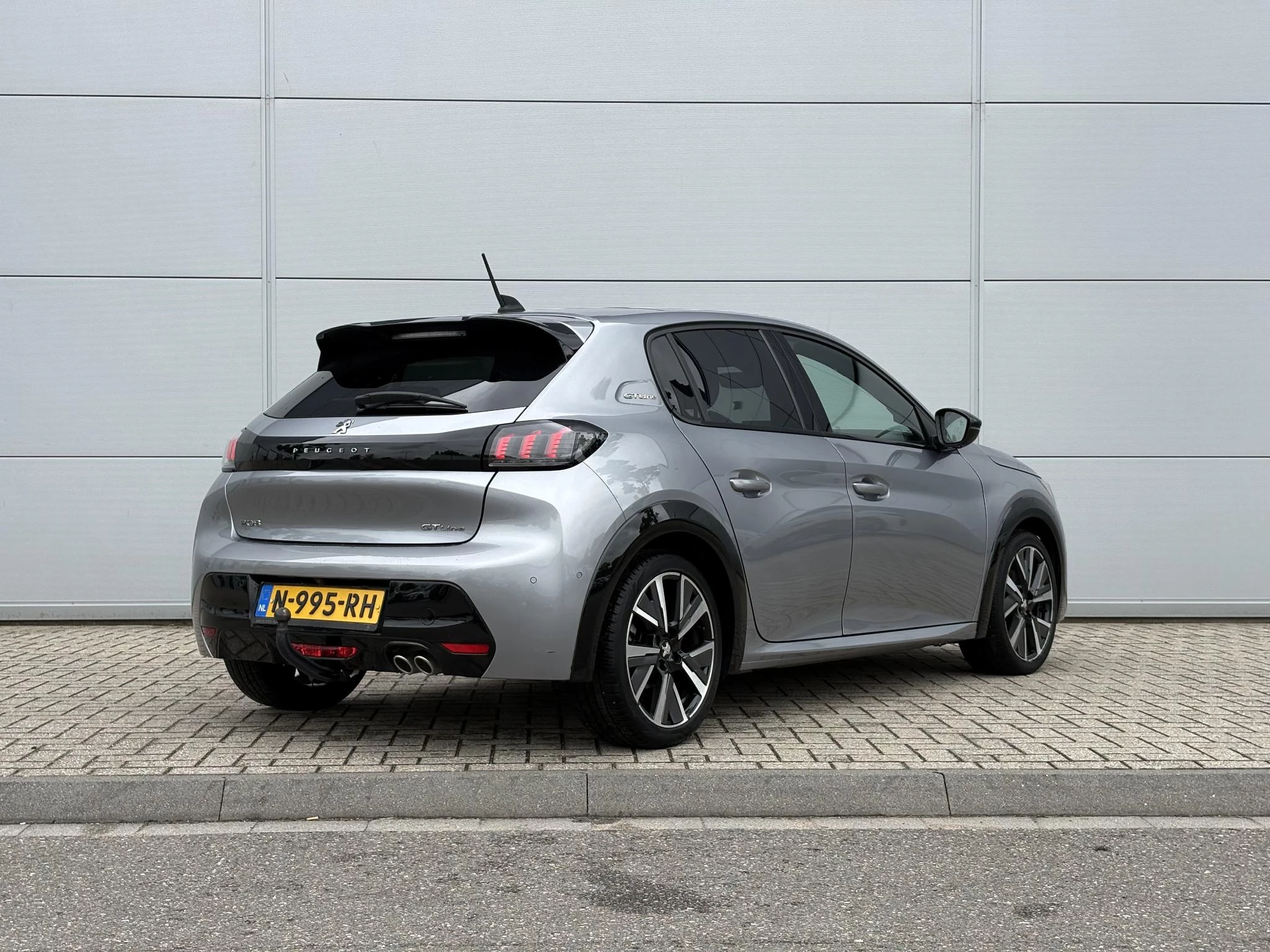 Peugeot-208-image-5