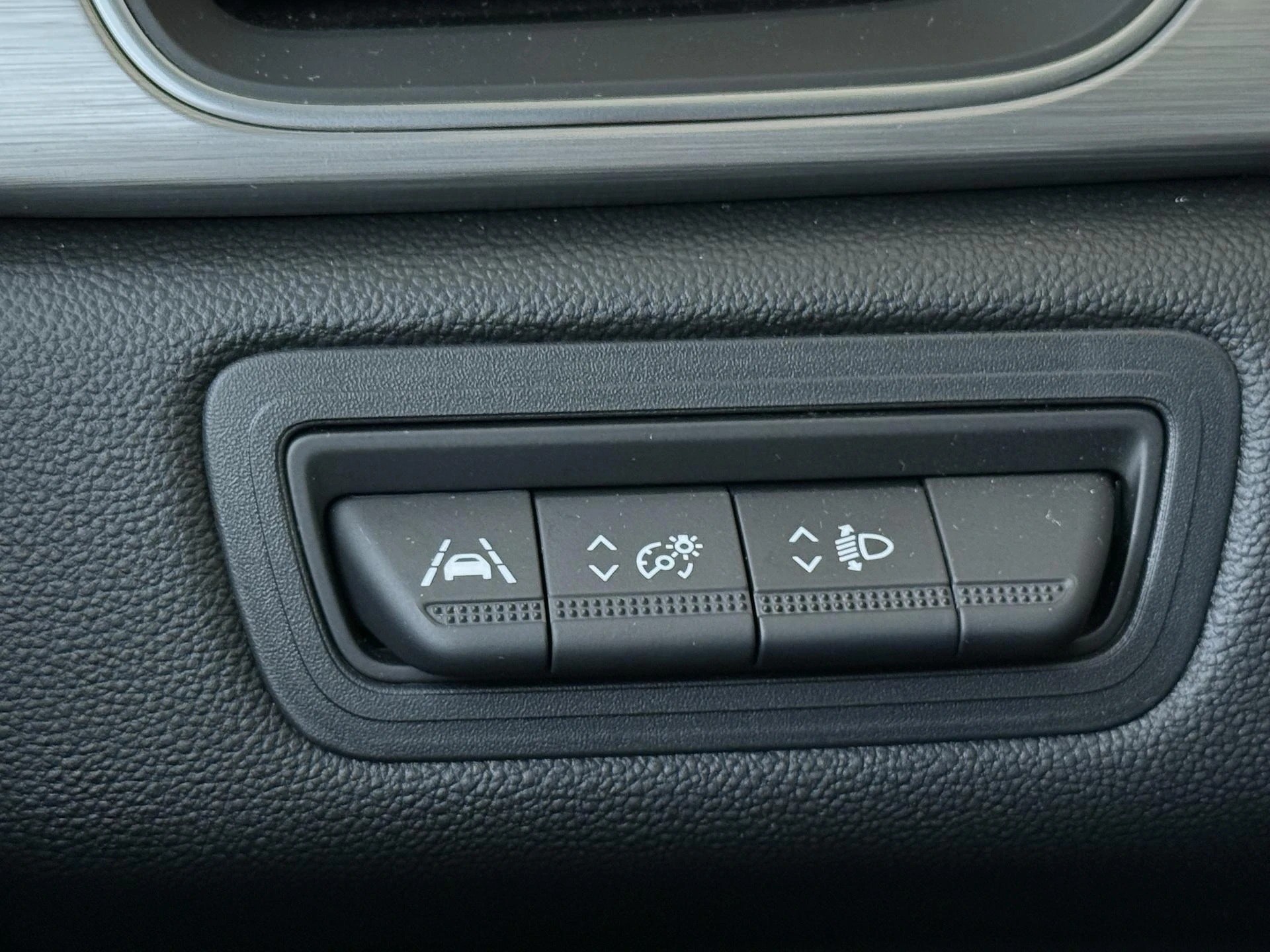 Renault-Captur-image-21