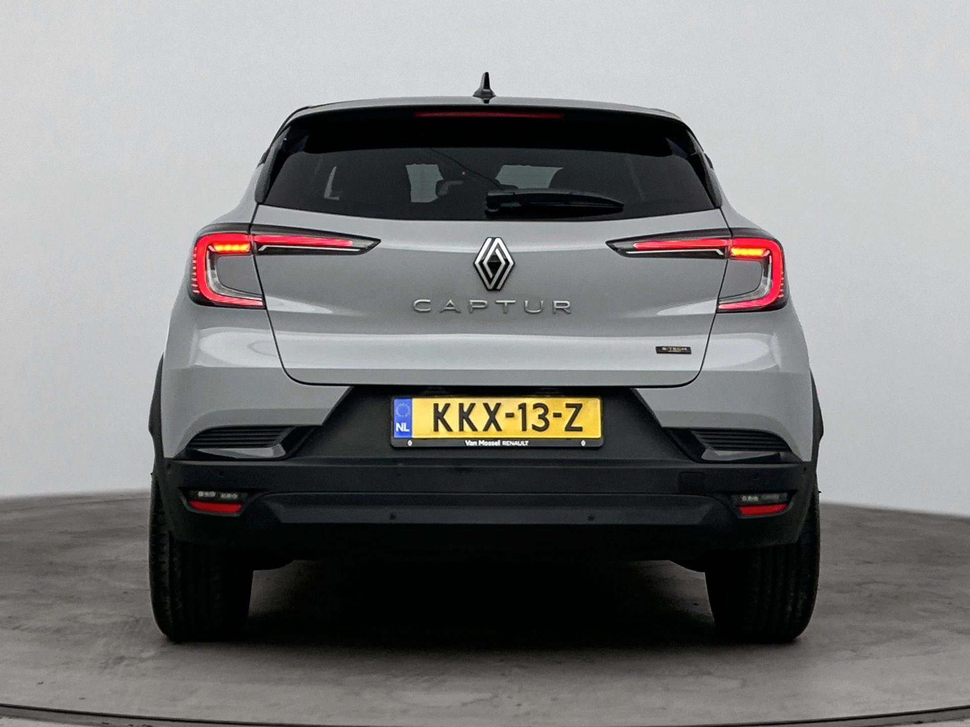 Renault-Captur-image-2