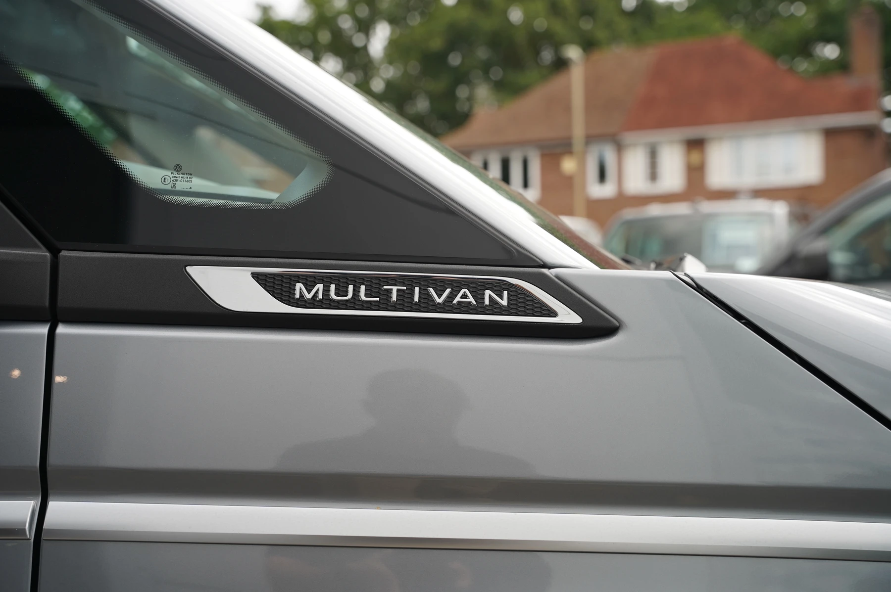 Volkswagen-Multivan-image-40