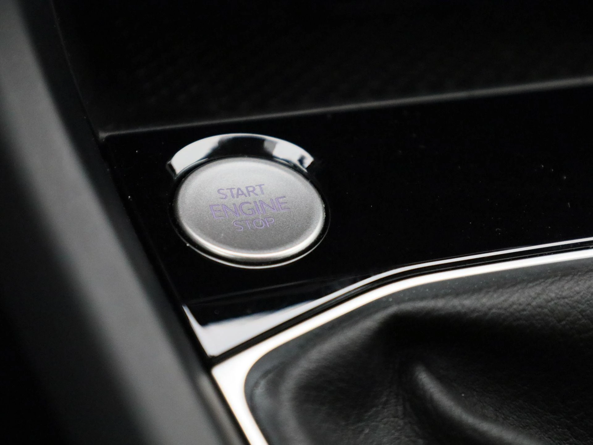 Volkswagen-T-Cross-image-19