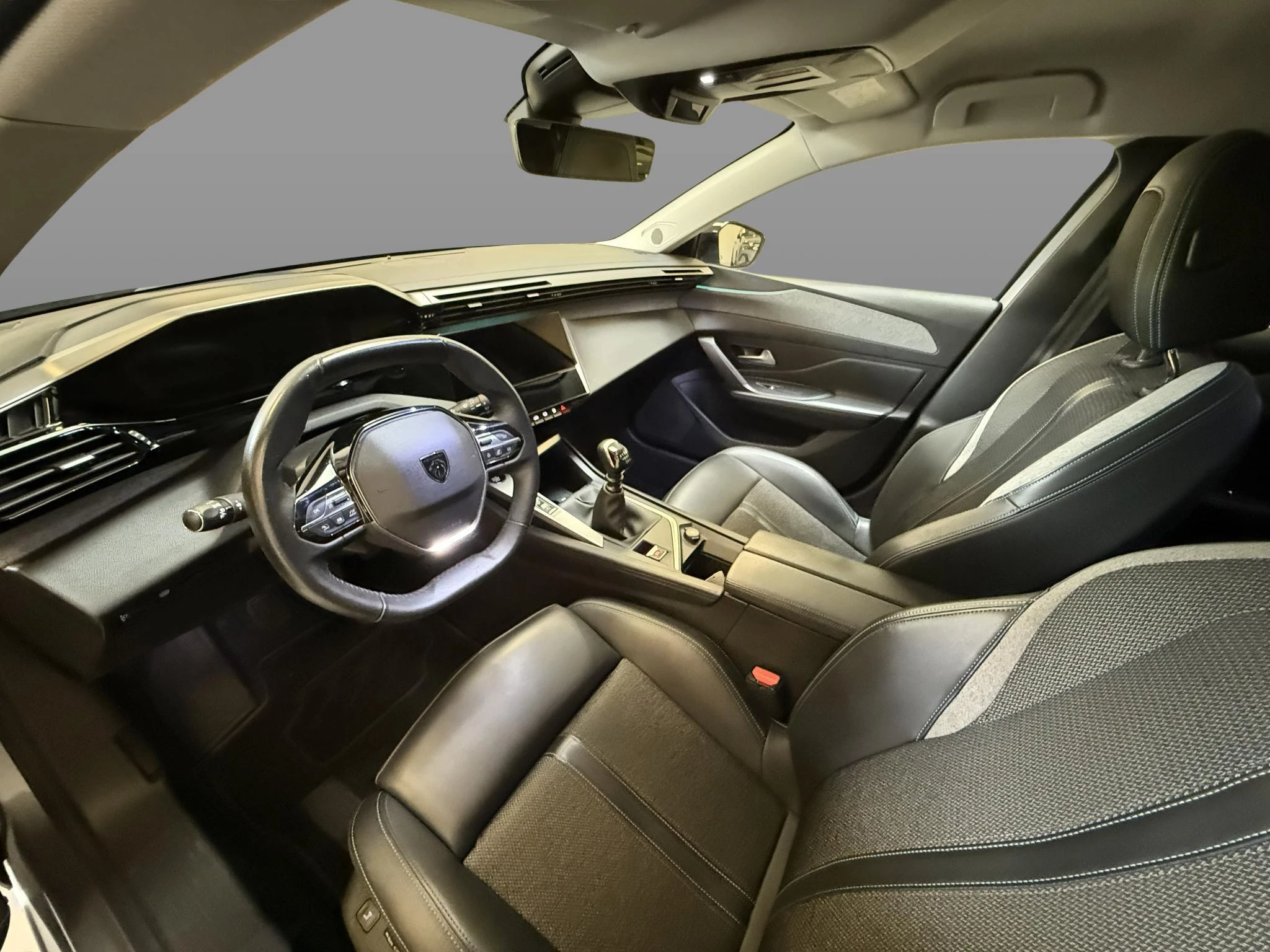 Peugeot-308-image-13