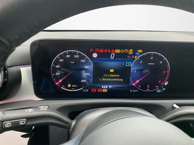 Mercedes-Benz CLA 200 d SB AMG KAMERA AHK LED NIGHT AMG Line