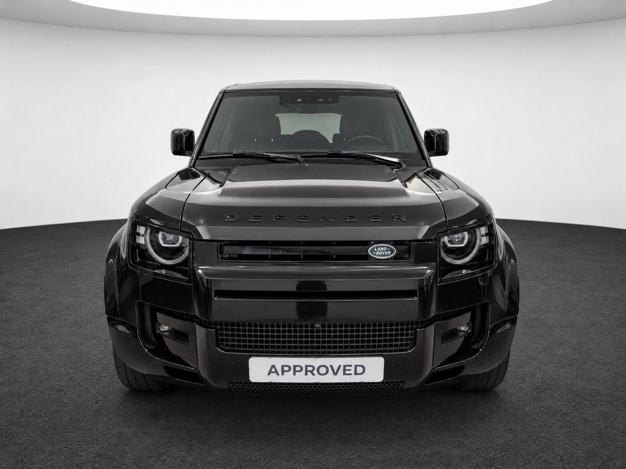 Land Rover-Defender-image-2