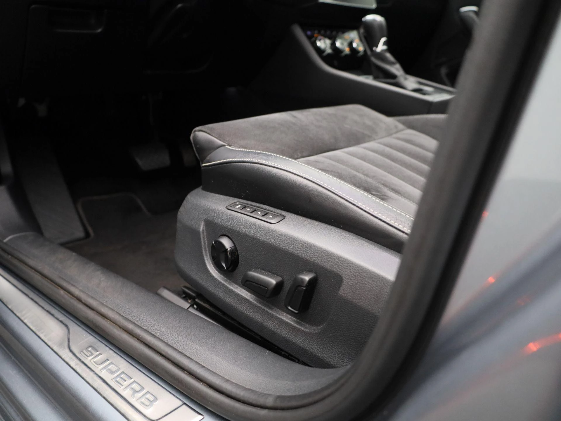 Škoda Superb Combi 1.4 TSI iV Business Edition