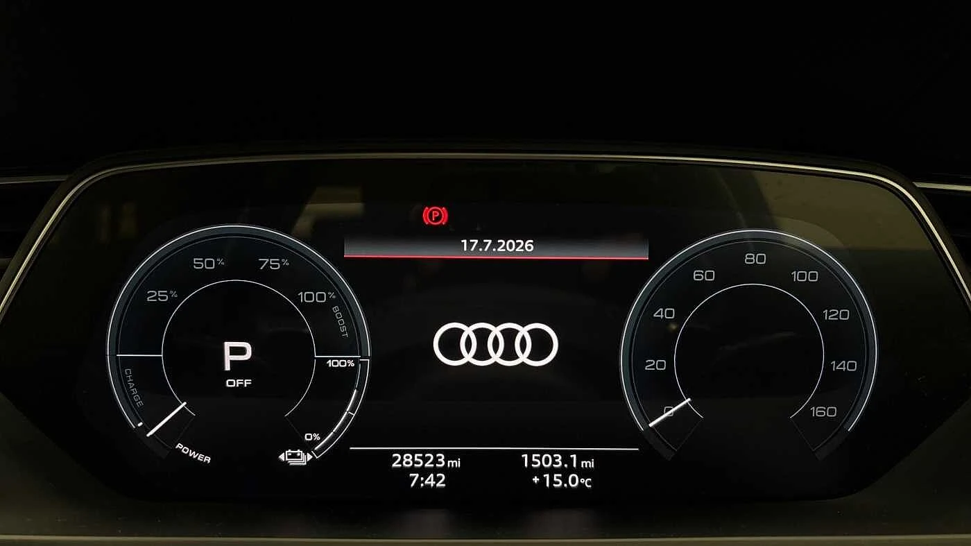 Audi-Q8 e-tron-image-4