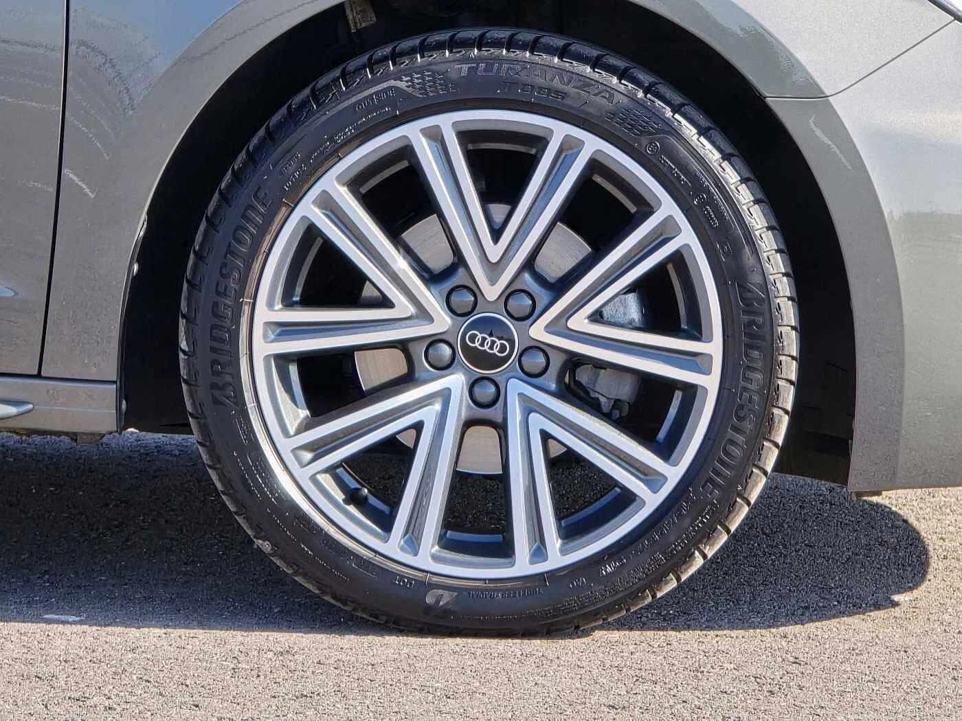 Audi-A1 Sportback-image-4