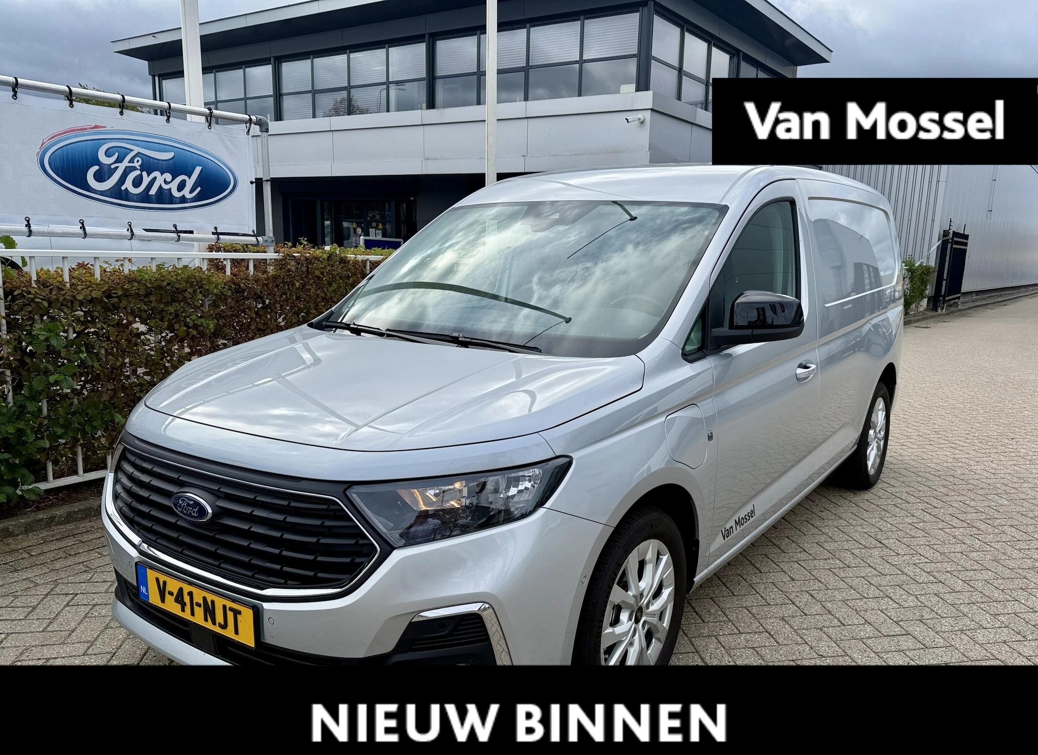 Ford-Transit Connect-image-0