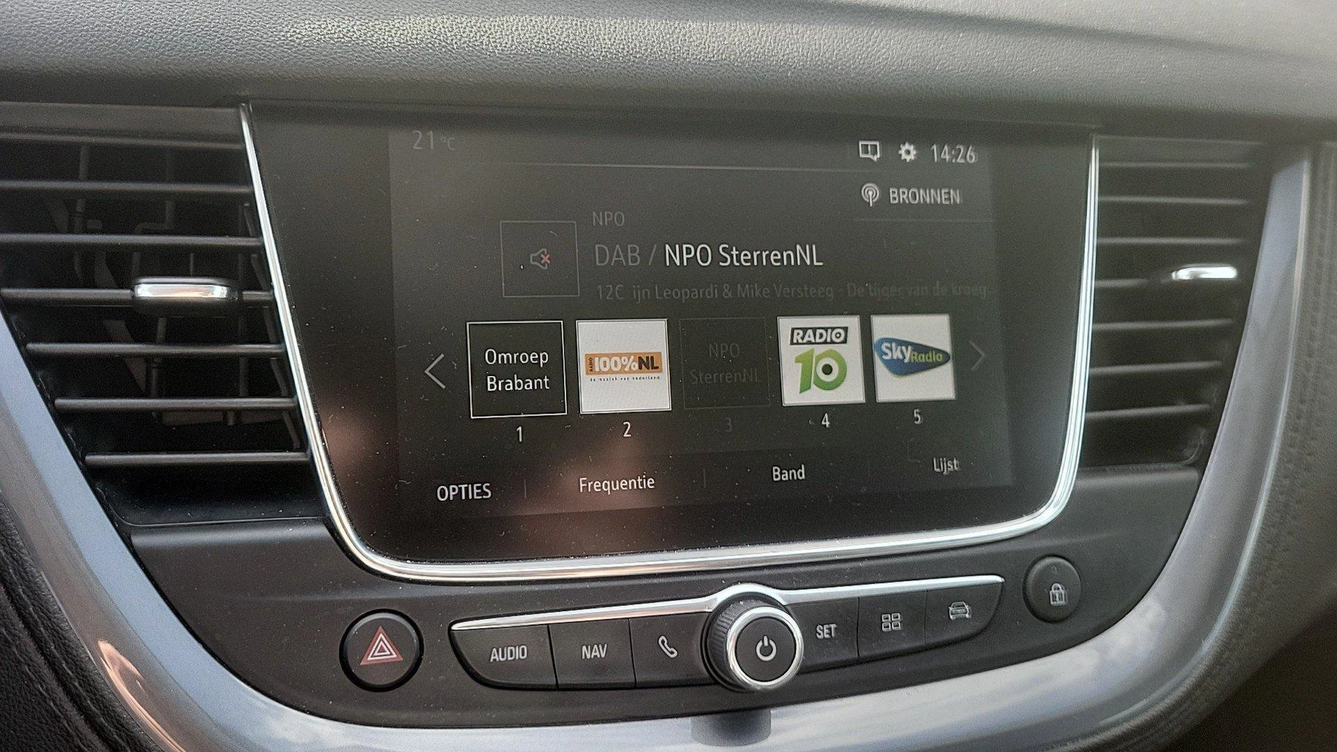 Opel-Grandland X-image-12
