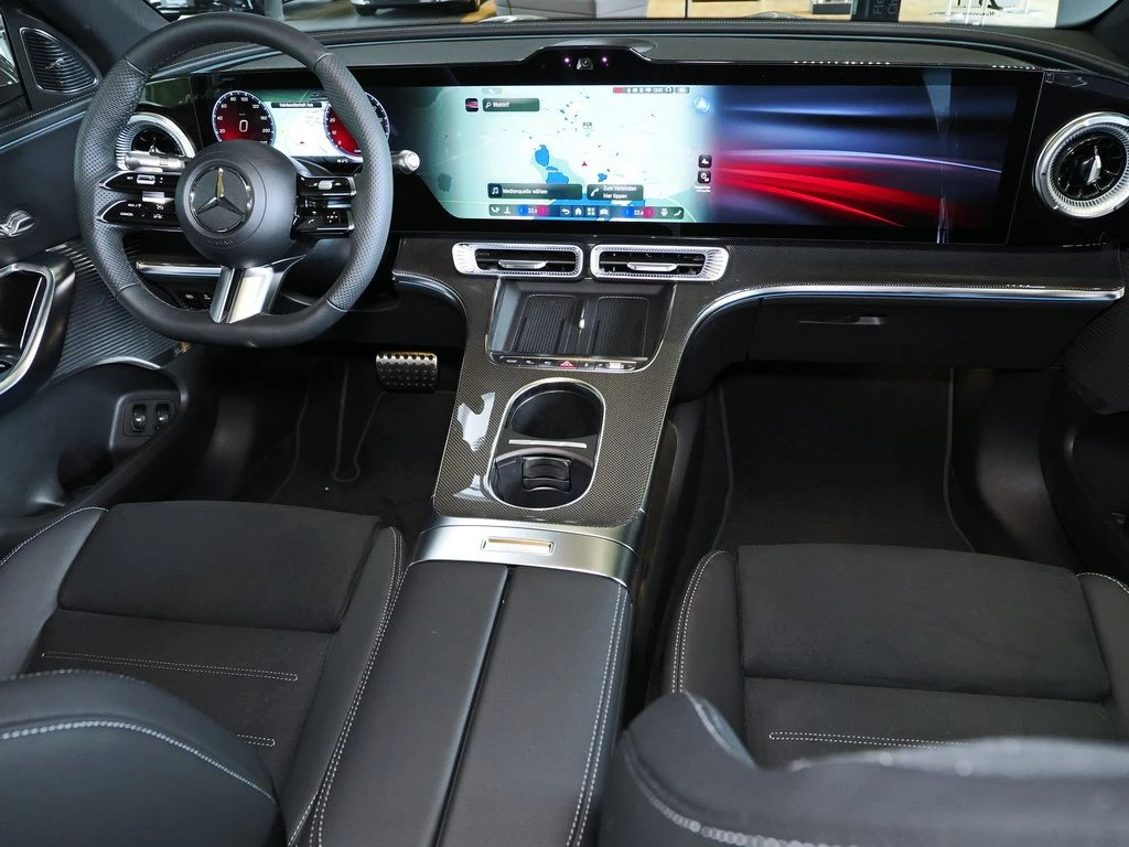 Mercedes-Benz-GLC 400-image-10