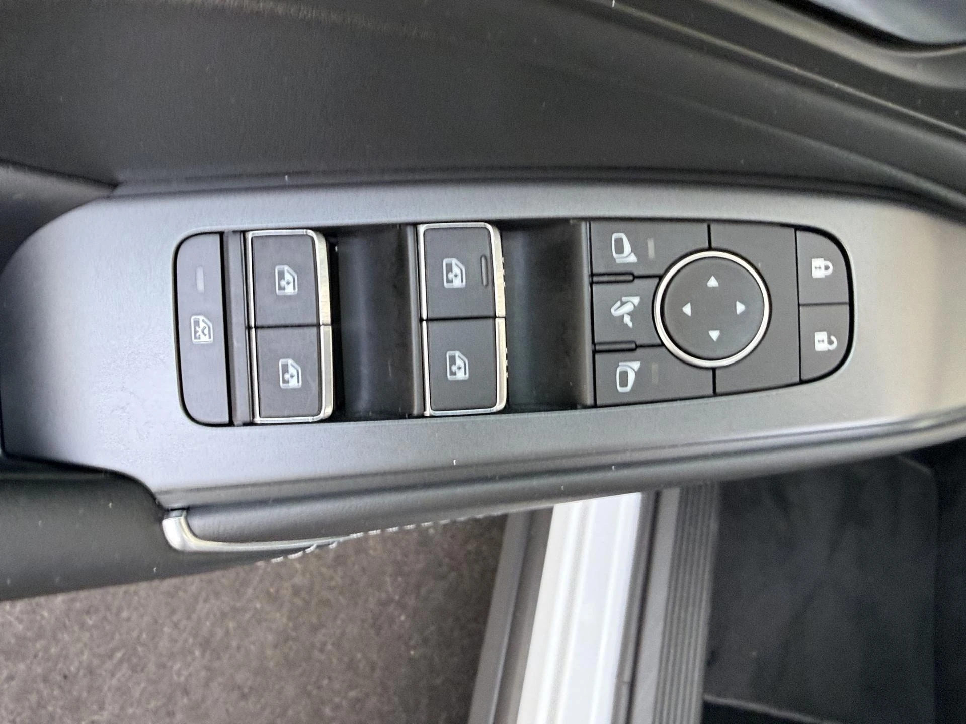 Nissan-QASHQAI-image-25