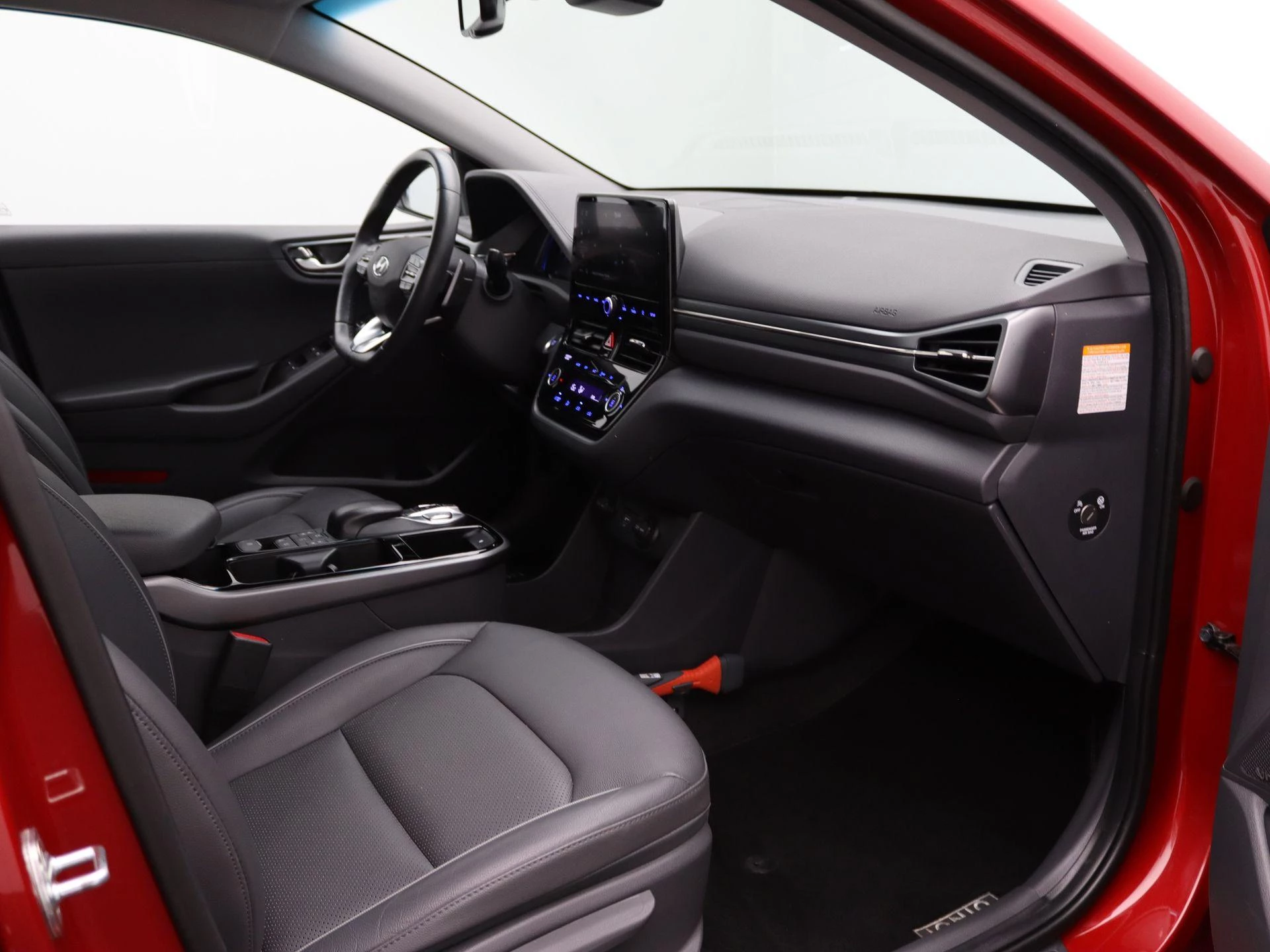 Hyundai-IONIQ-image-33