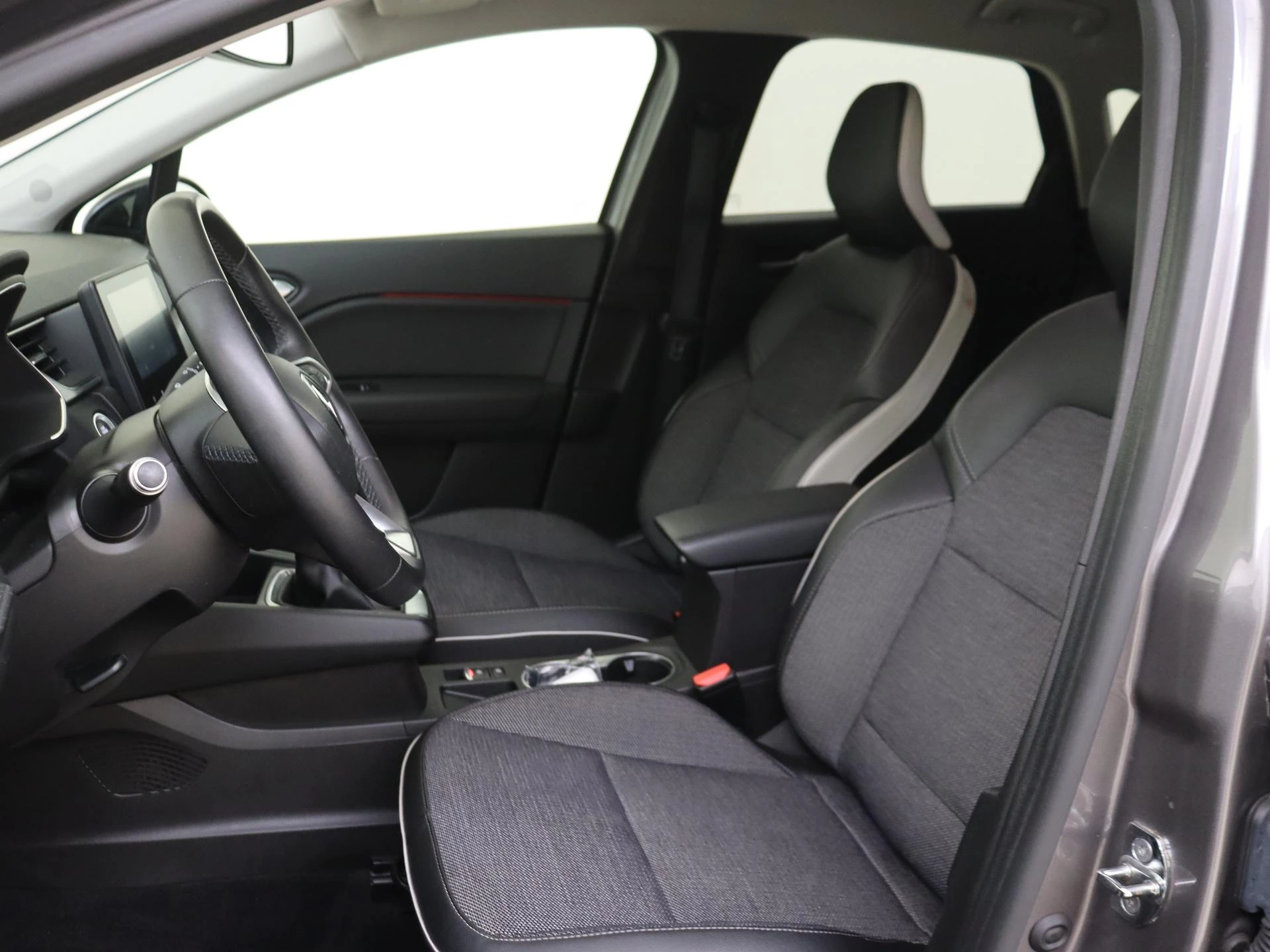 Renault-Captur-image-11