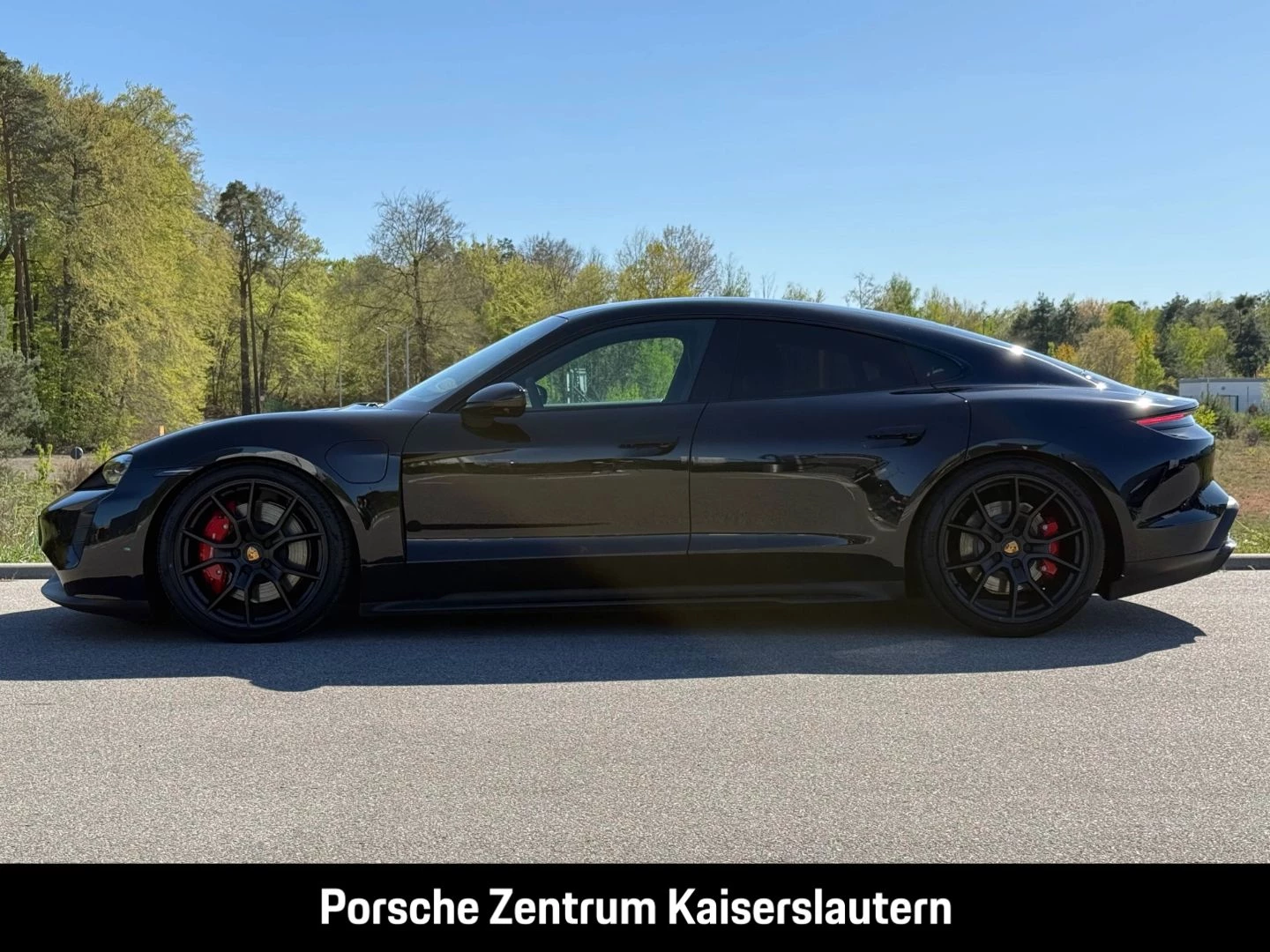 Porsche Taycan GTS HA-Lenkung InnoDrive Head-Up BOSE gts