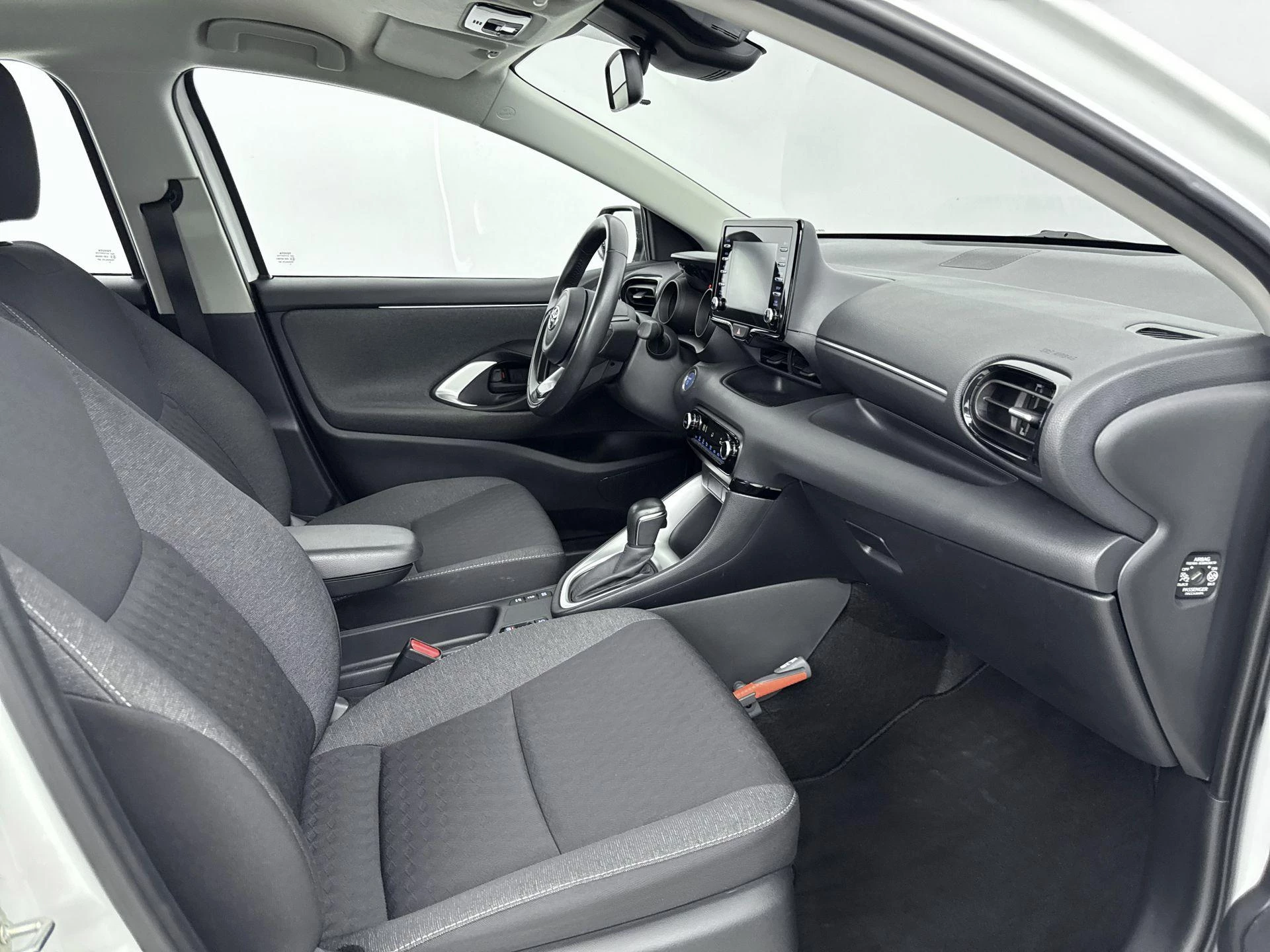 Toyota-Yaris-image-26