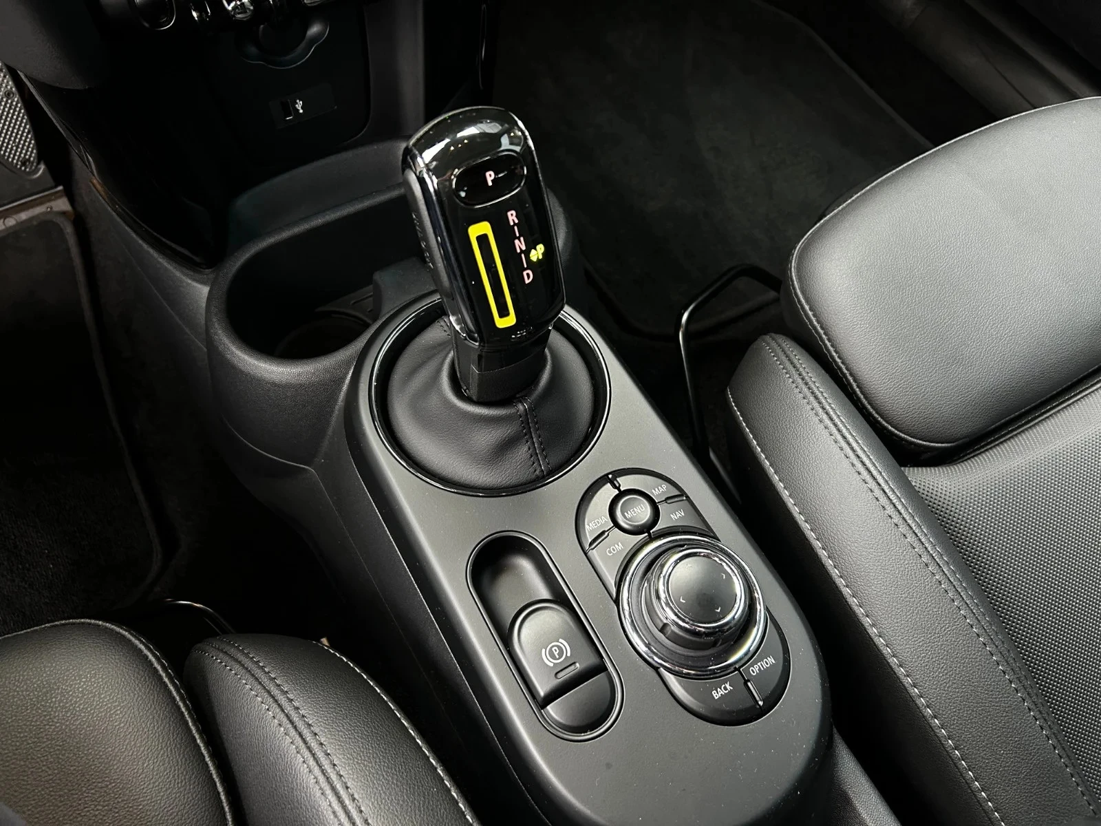 MINI-Electric-image-11