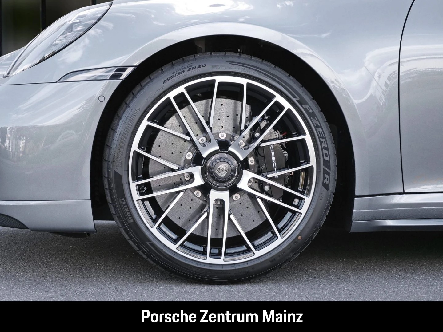Porsche-911-image-7