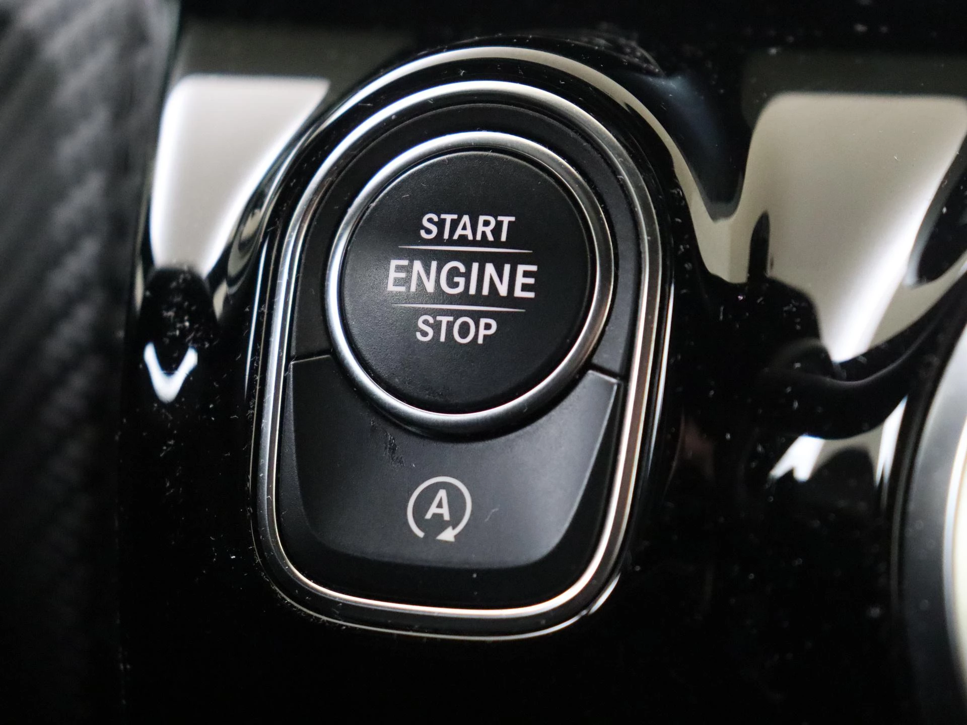 Mercedes-Benz-CLA-image-21