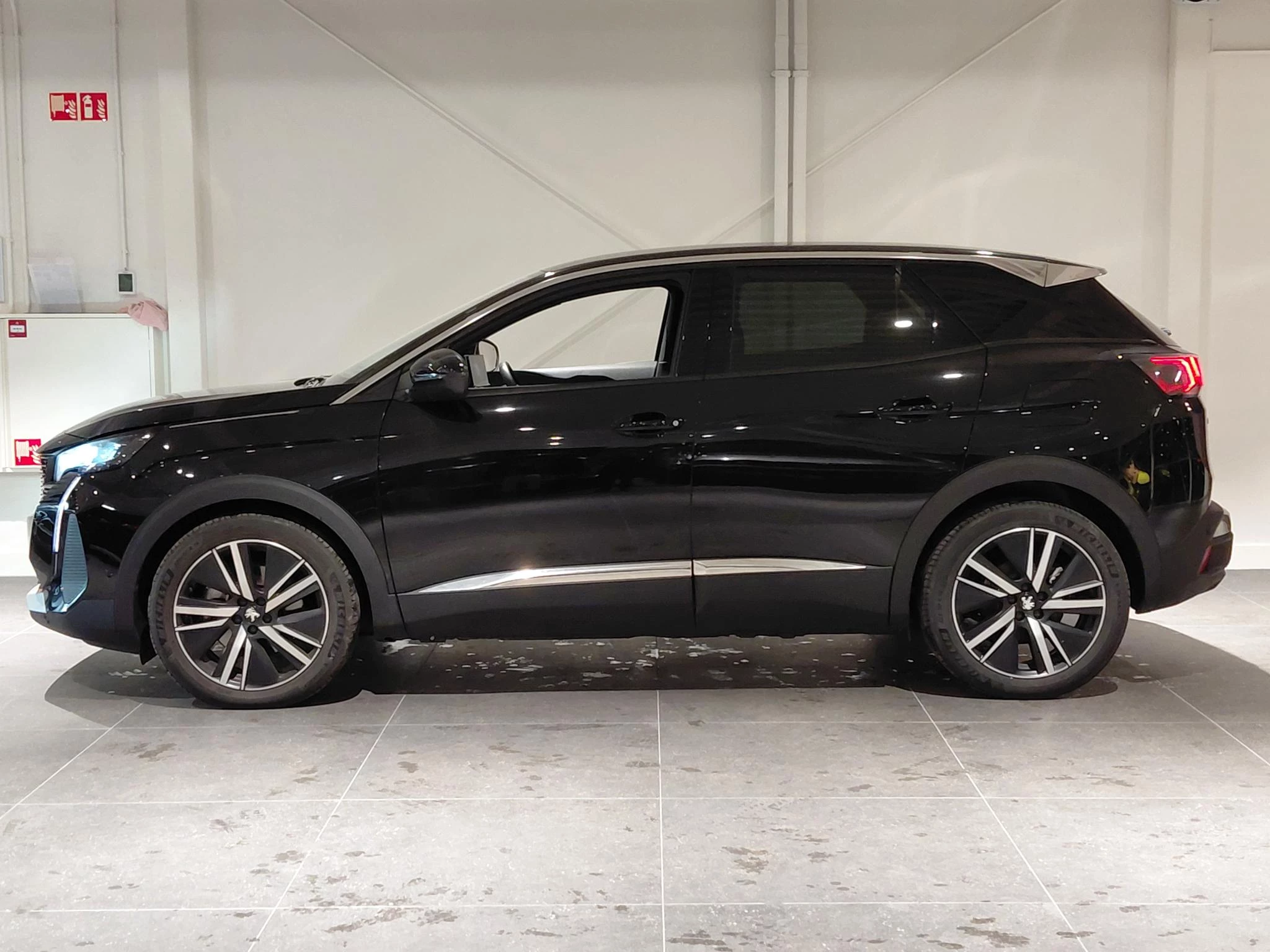 Peugeot-3008-image-8