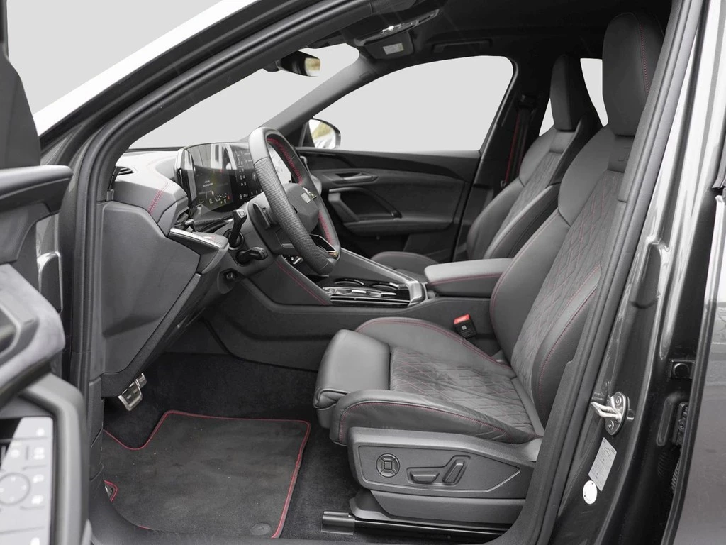 Audi Q5 2.0 TDI S line edition one Tech pro AHK Matrix