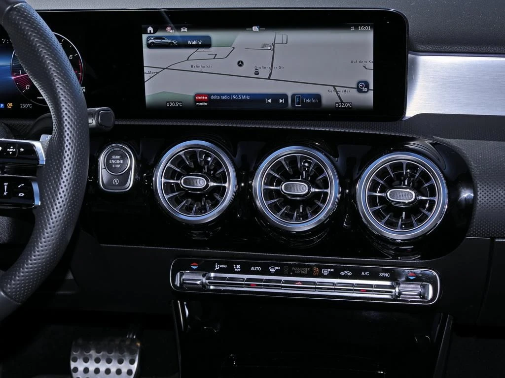 Mercedes-Benz-A-Klasse 200-image-11