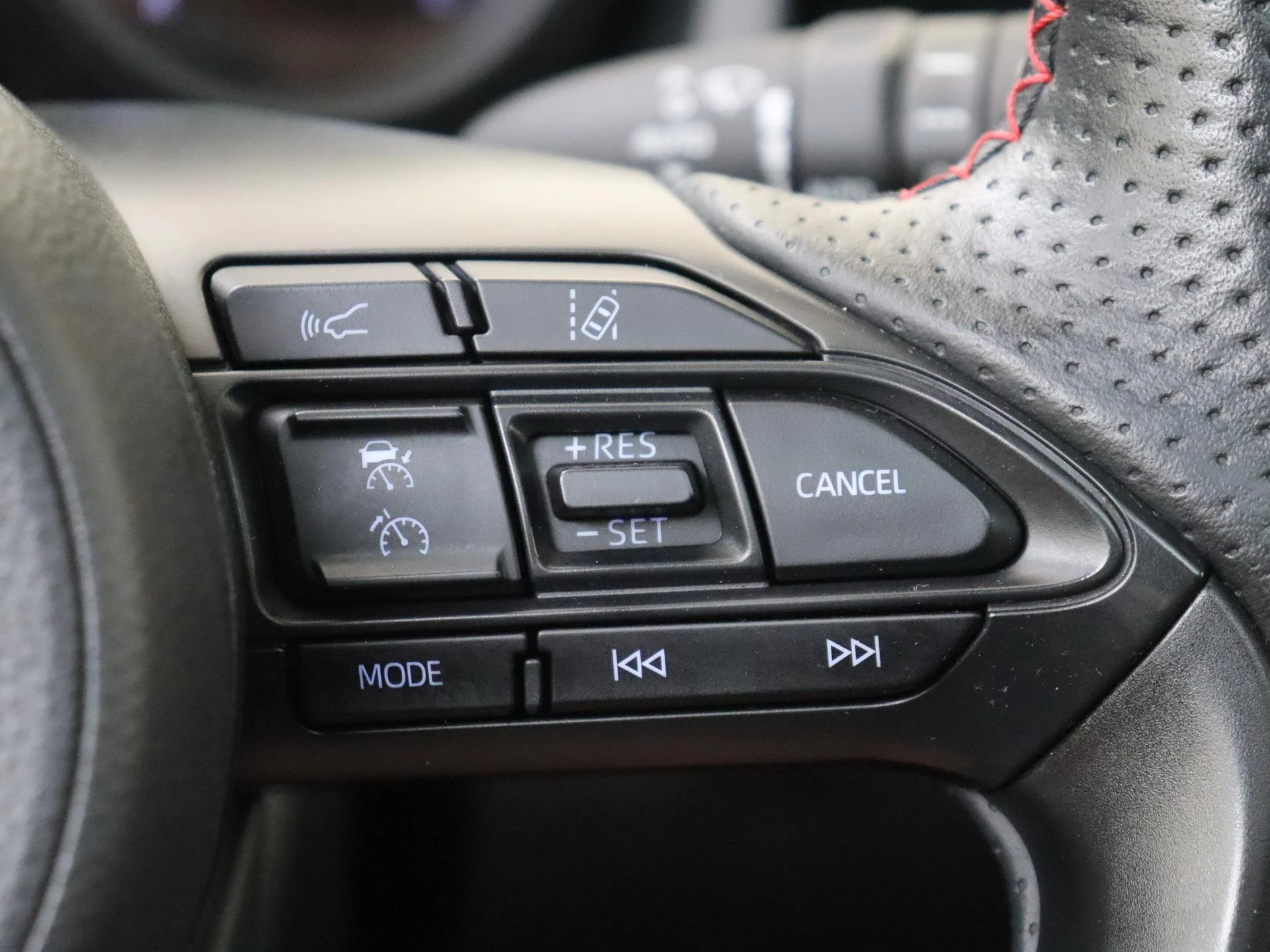 Toyota Yaris 1.5 Hybrid GR Sport