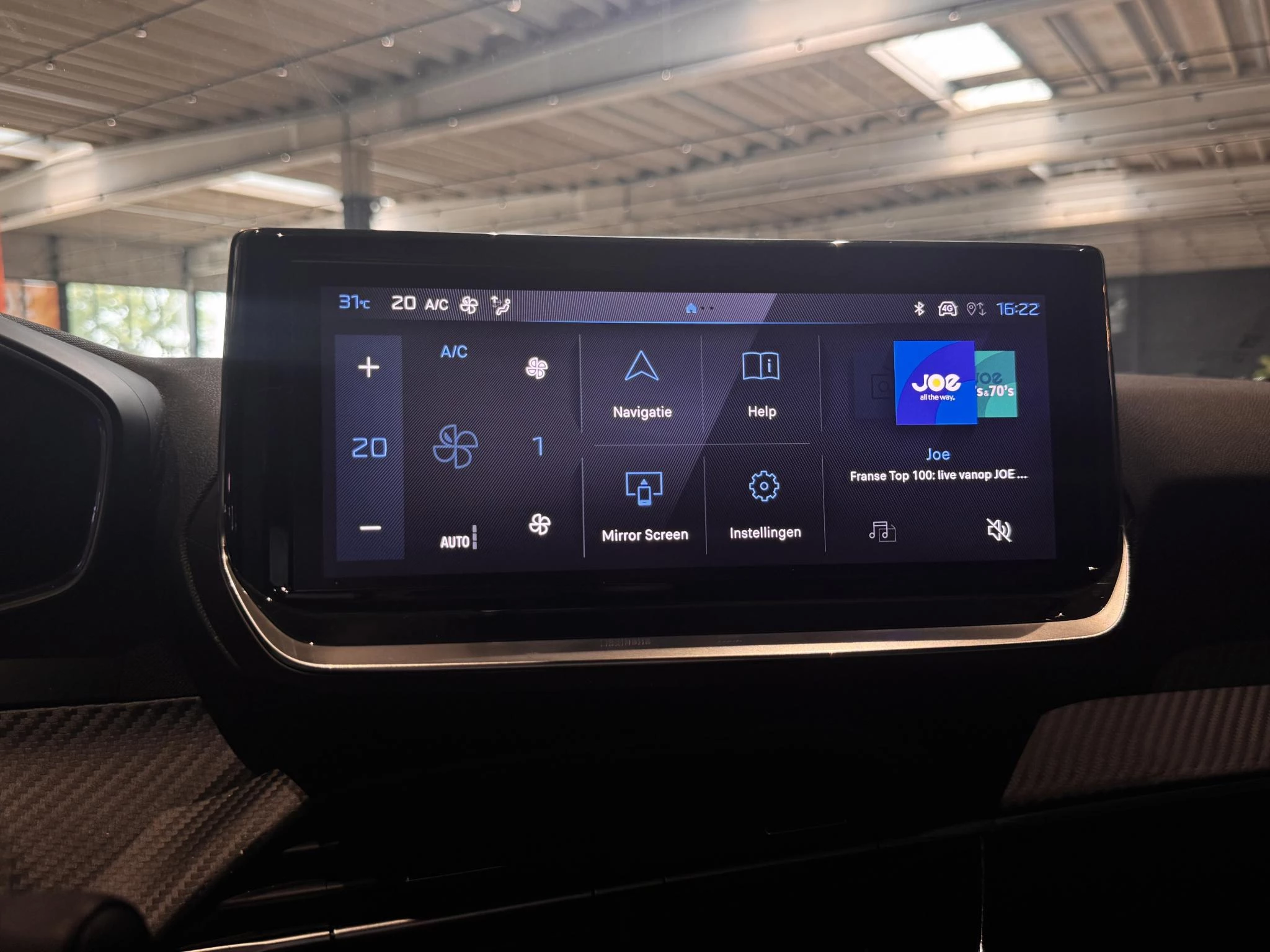 Peugeot 2008 1.2 Puretech 96kW S&S EAT8 Allure