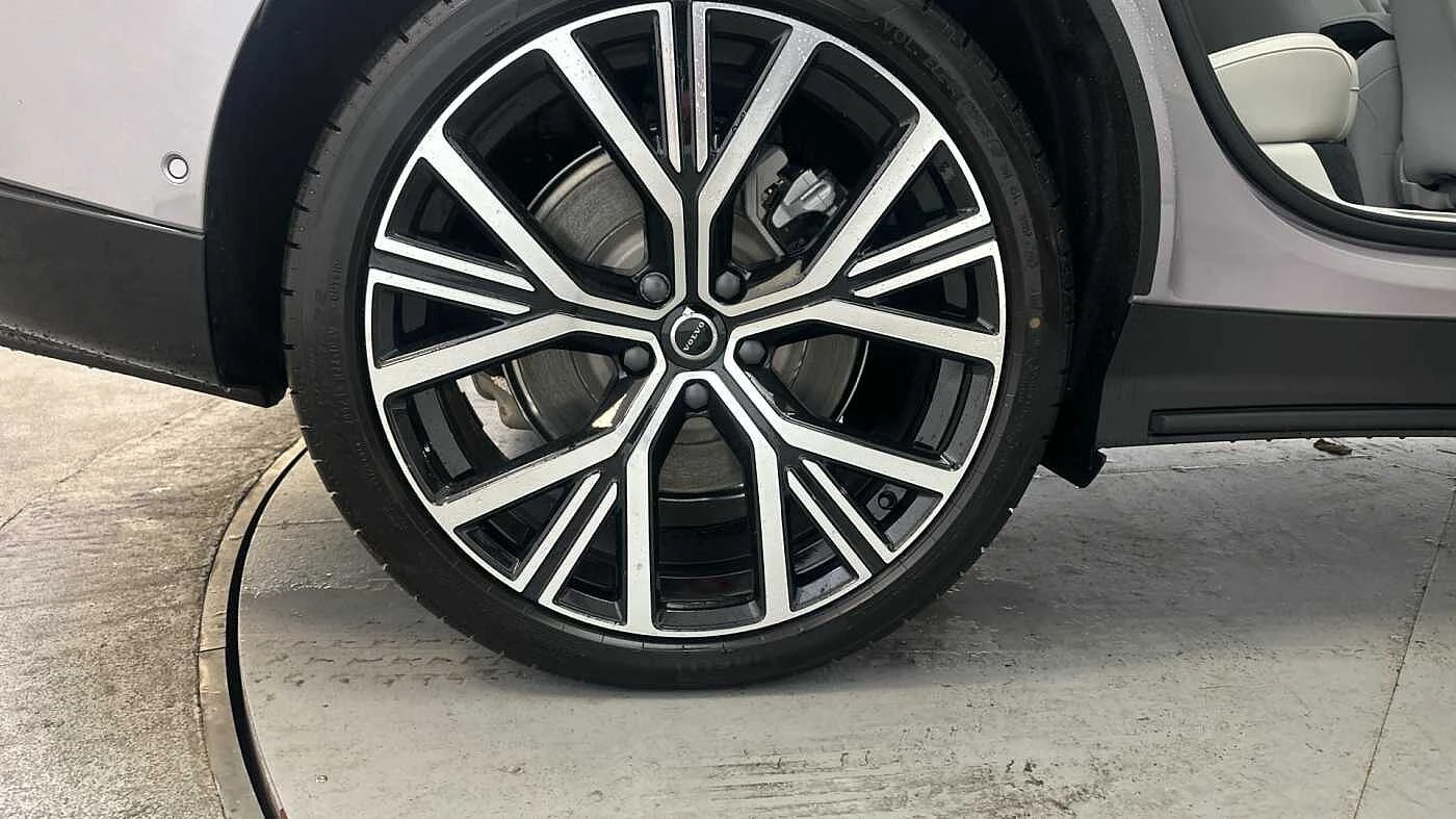 Volvo-ES90-image-34