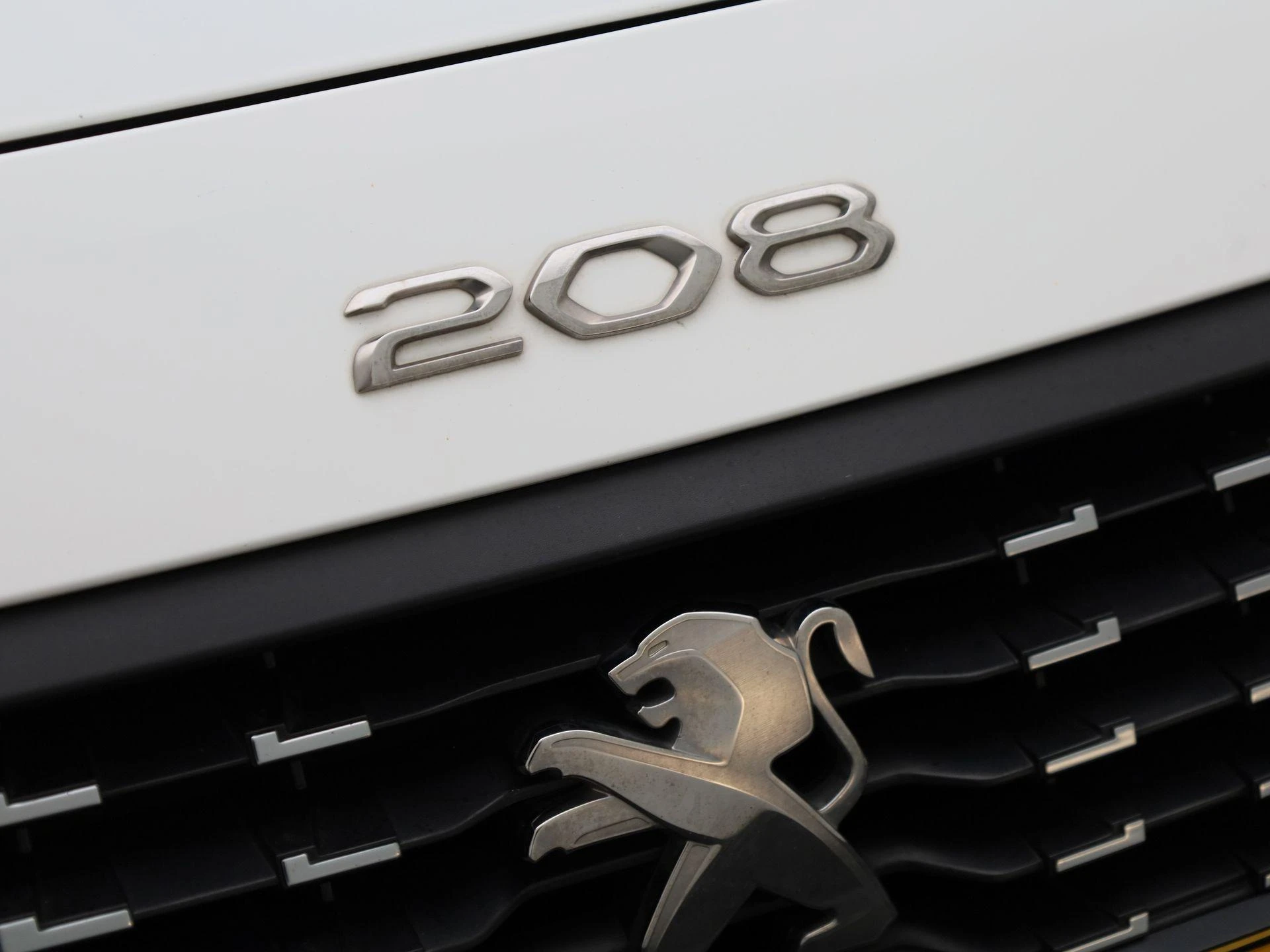 Peugeot-208-image-28