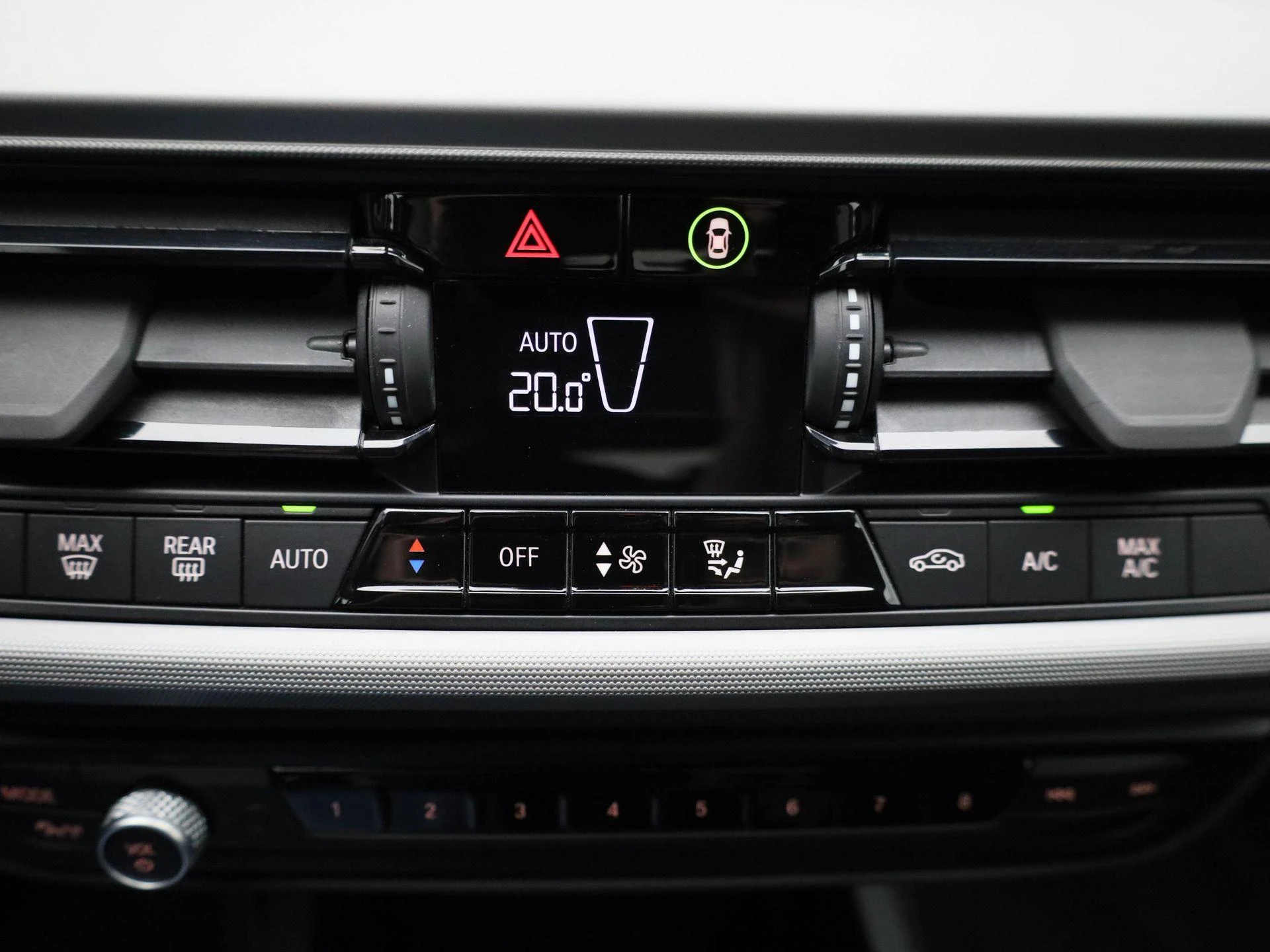 BMW Série 1 Hatch 116iA (80 kW)