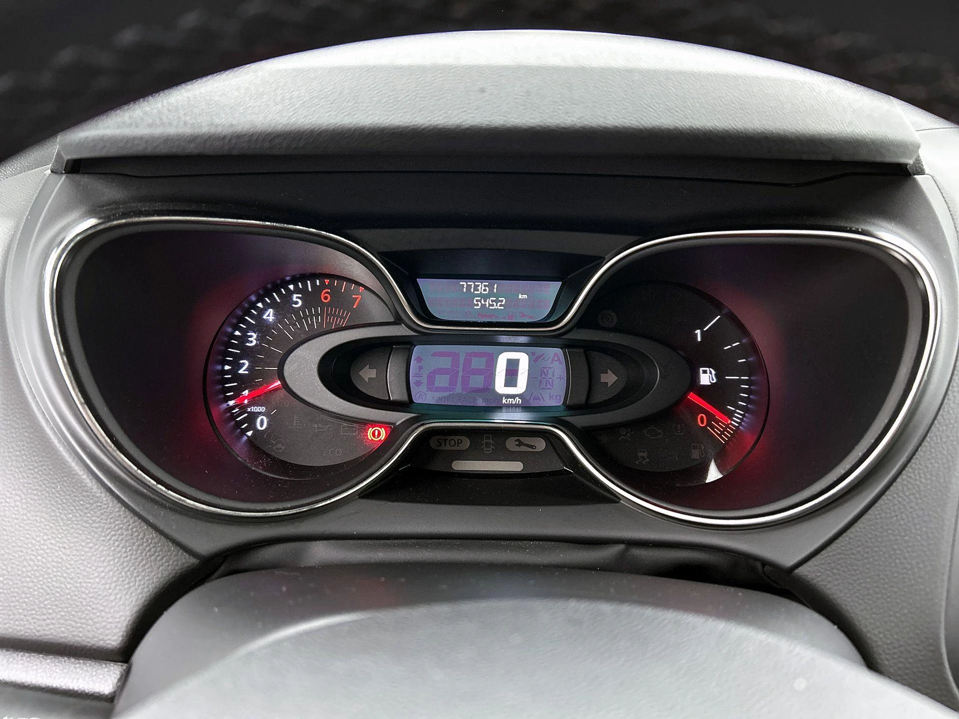 Renault-Captur-image-12