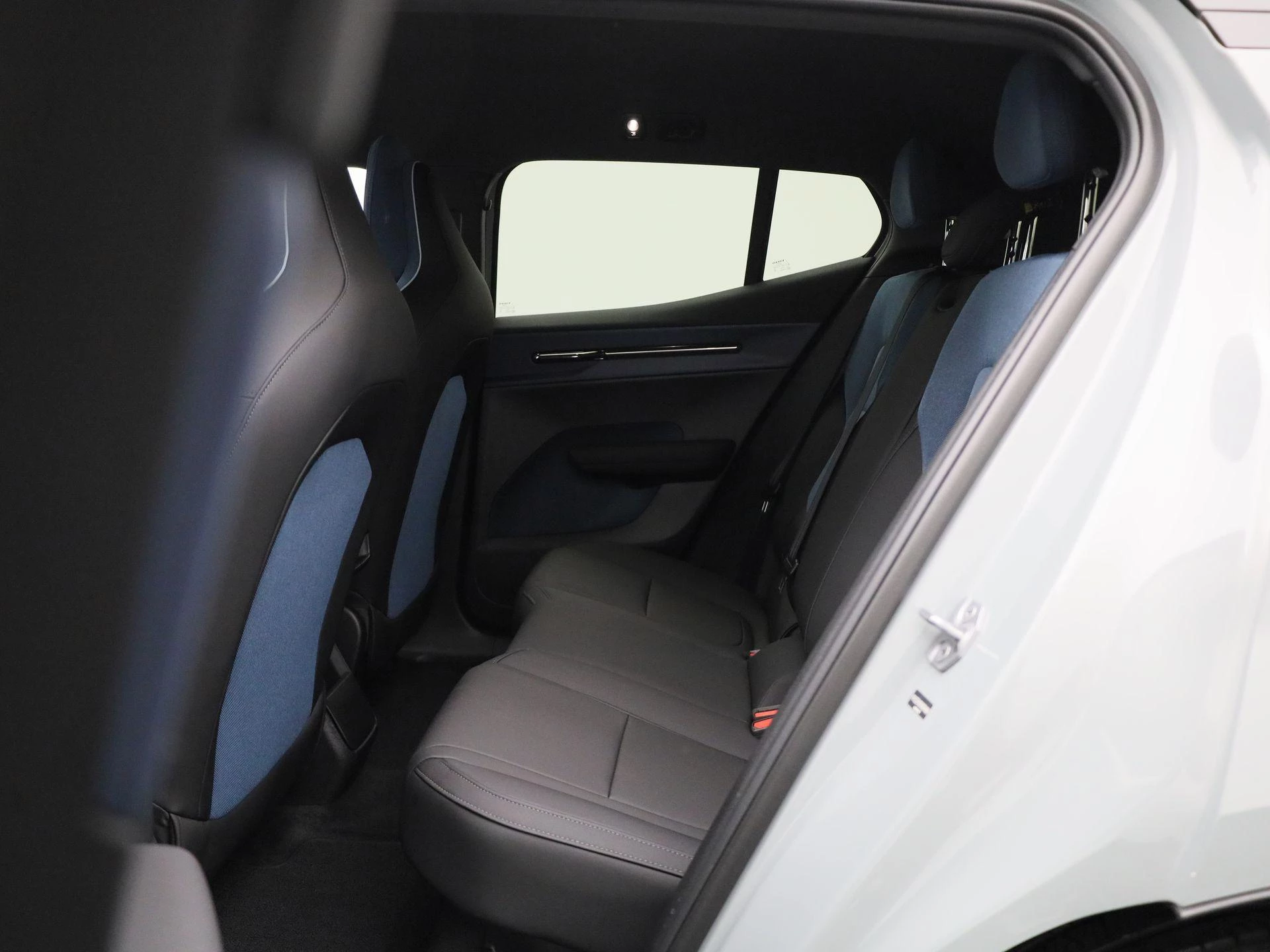 Volvo EX30 Twin Motor Performance Plus 69kw