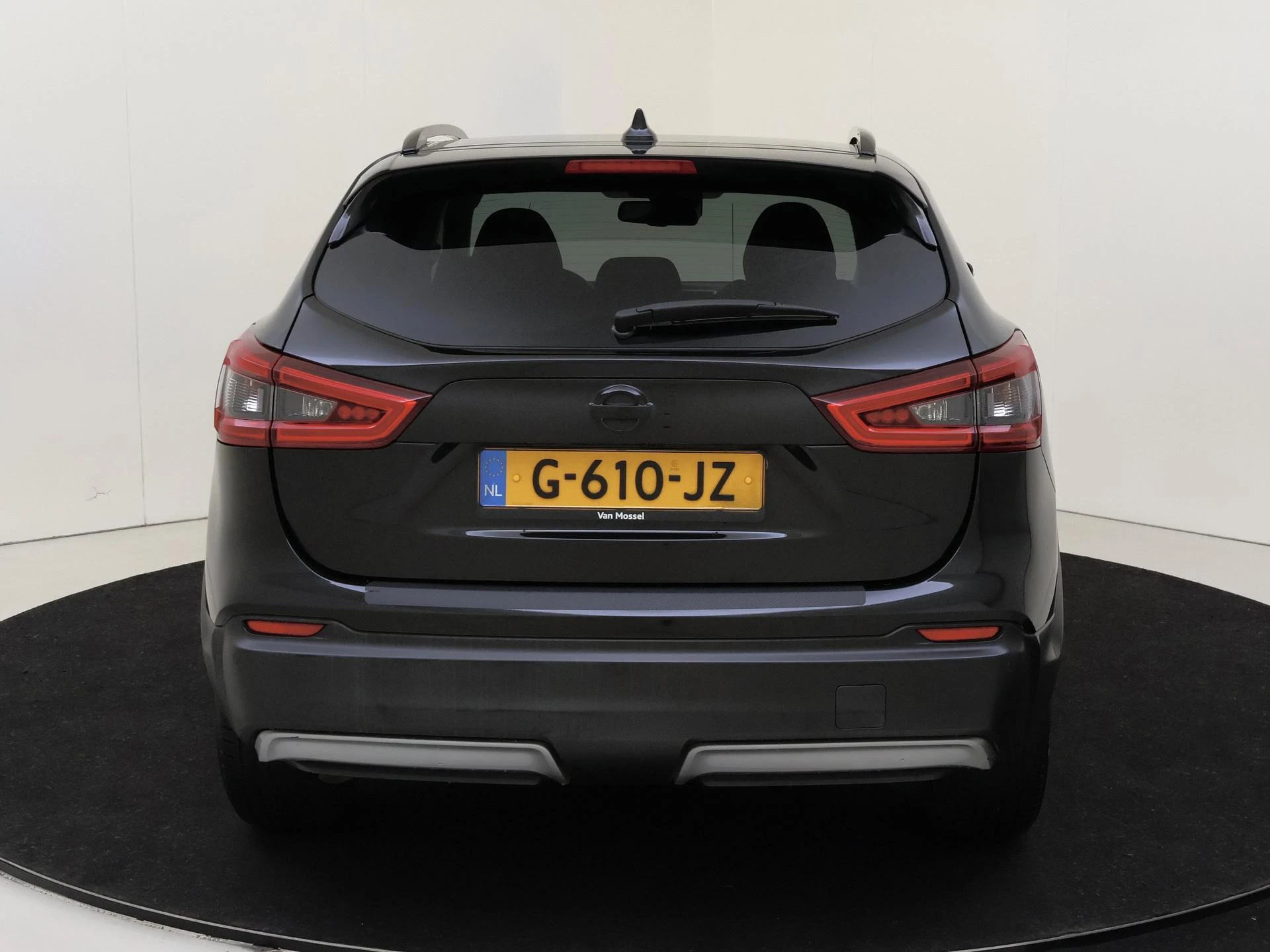 Nissan-QASHQAI-image-6