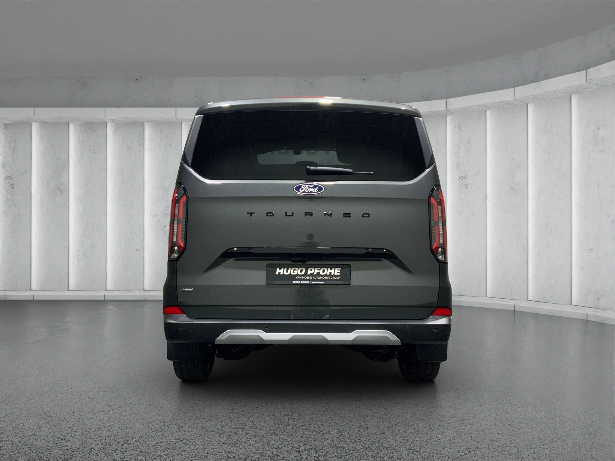 Ford-Tourneo Custom-image-3