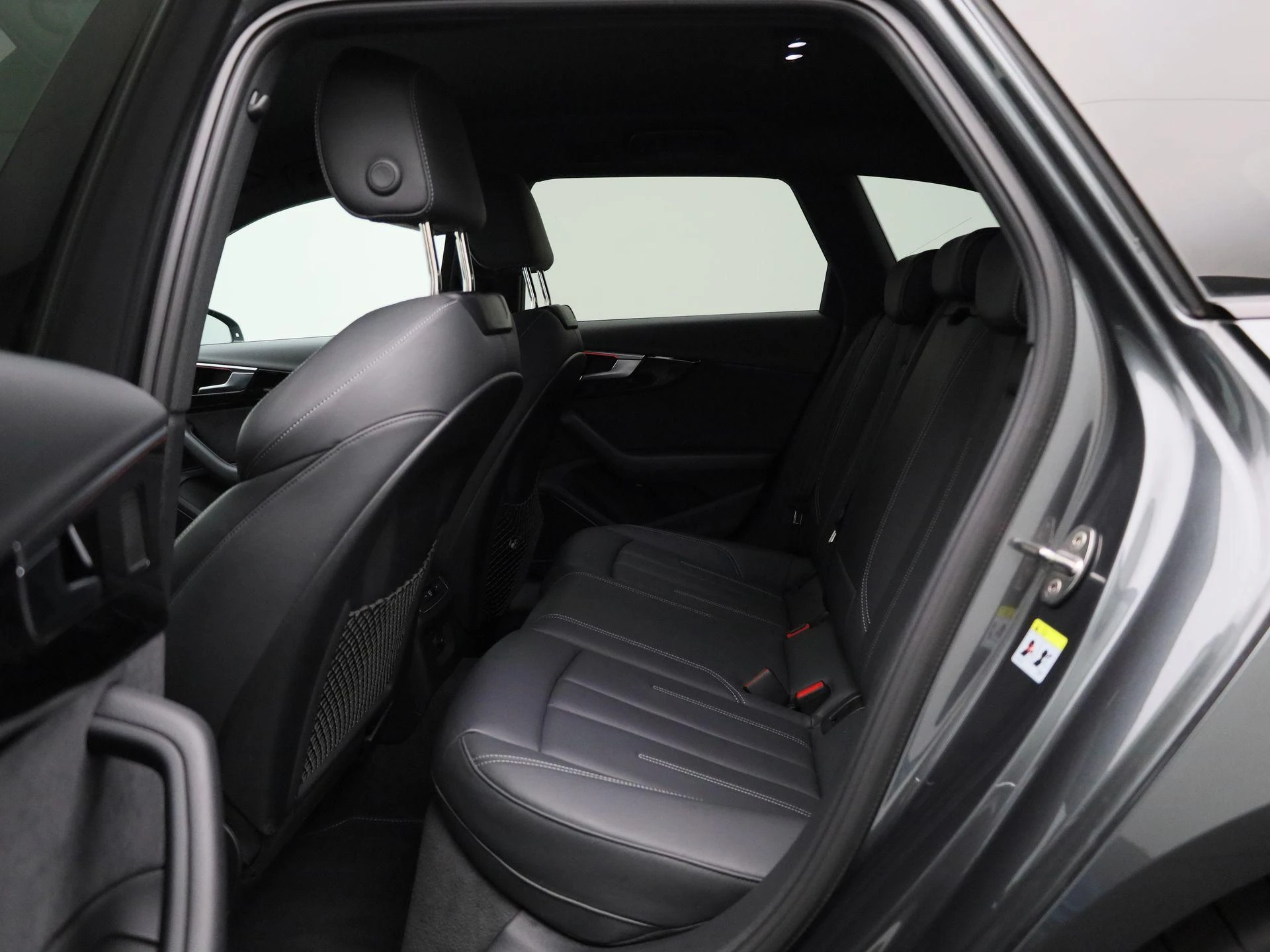 Audi A4 Avant 40 TFSI quattro S edition