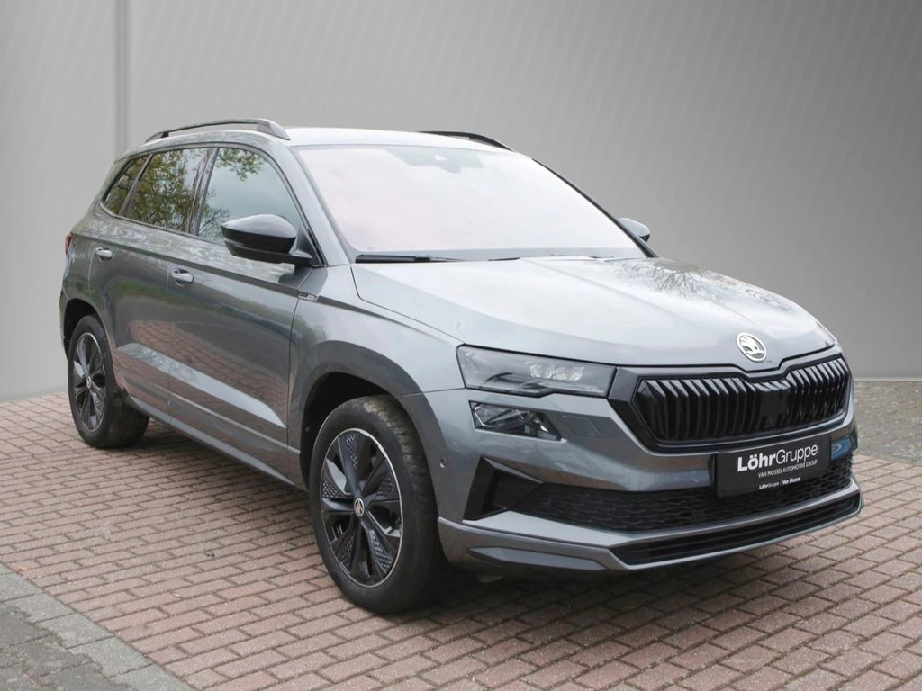 Škoda Karoq 2.0 TSI DSG 4x4 Sportline 18" ACC LED AHK