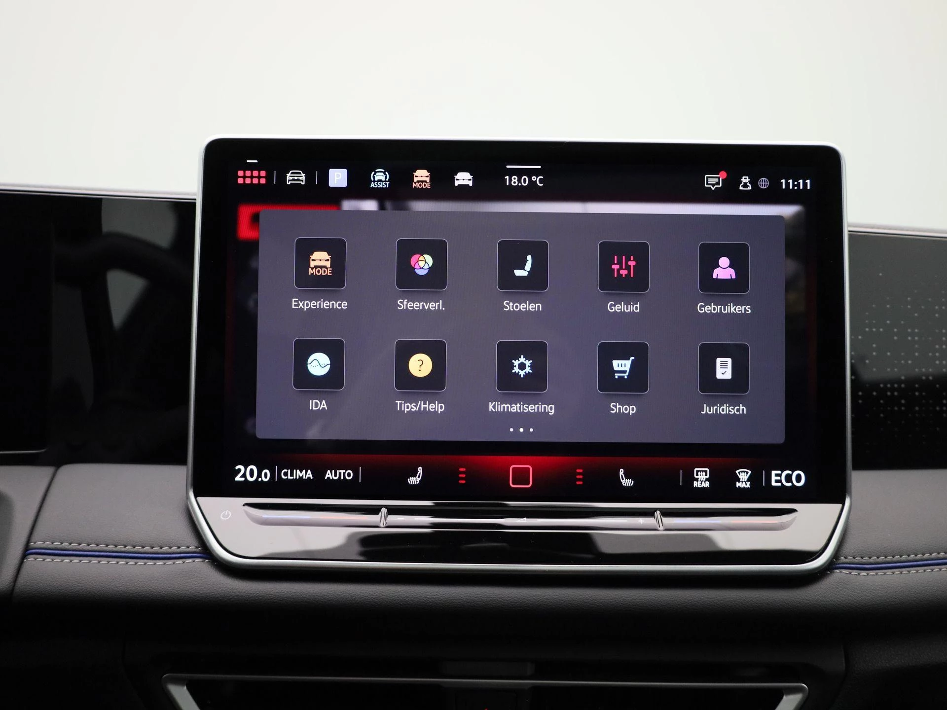 Volkswagen-Tiguan-image-30