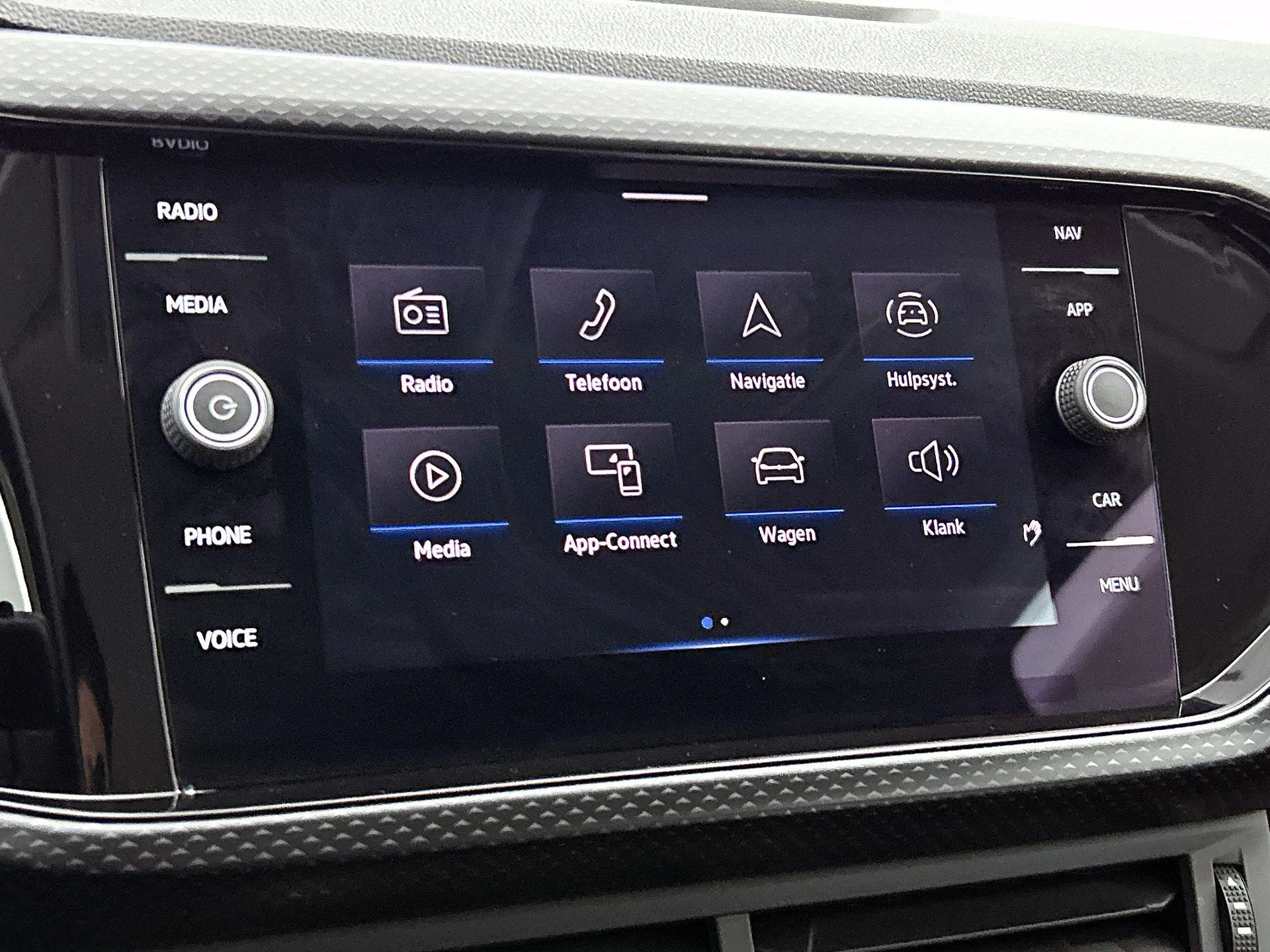 Volkswagen-T-Cross-image-26
