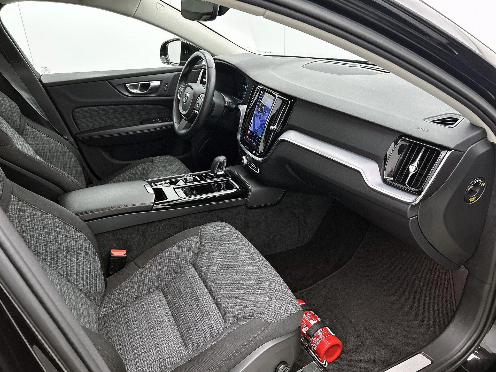 Volvo V60 T6 PHEV 4x4 Core Aut.