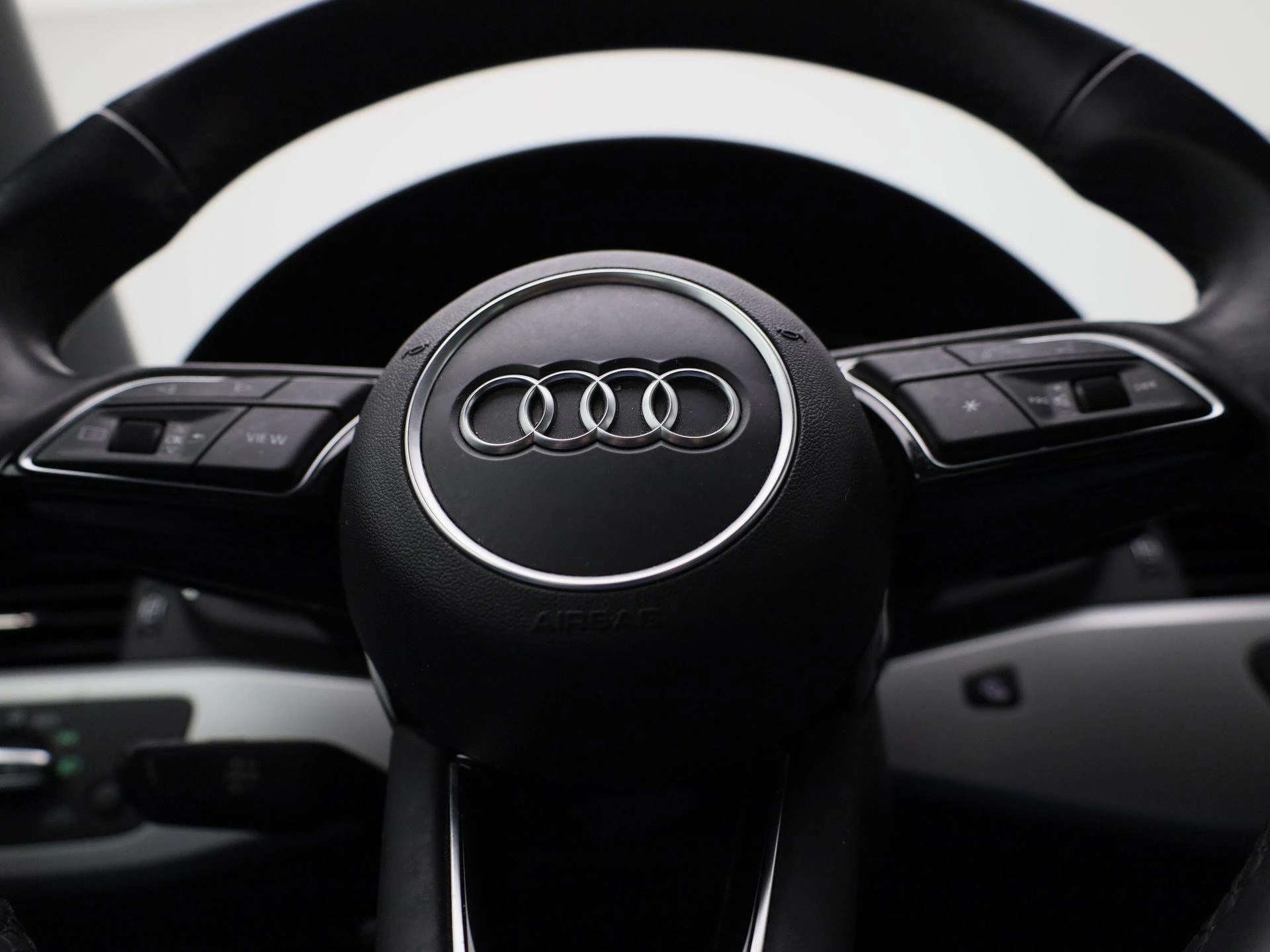 Audi-A4-image-27