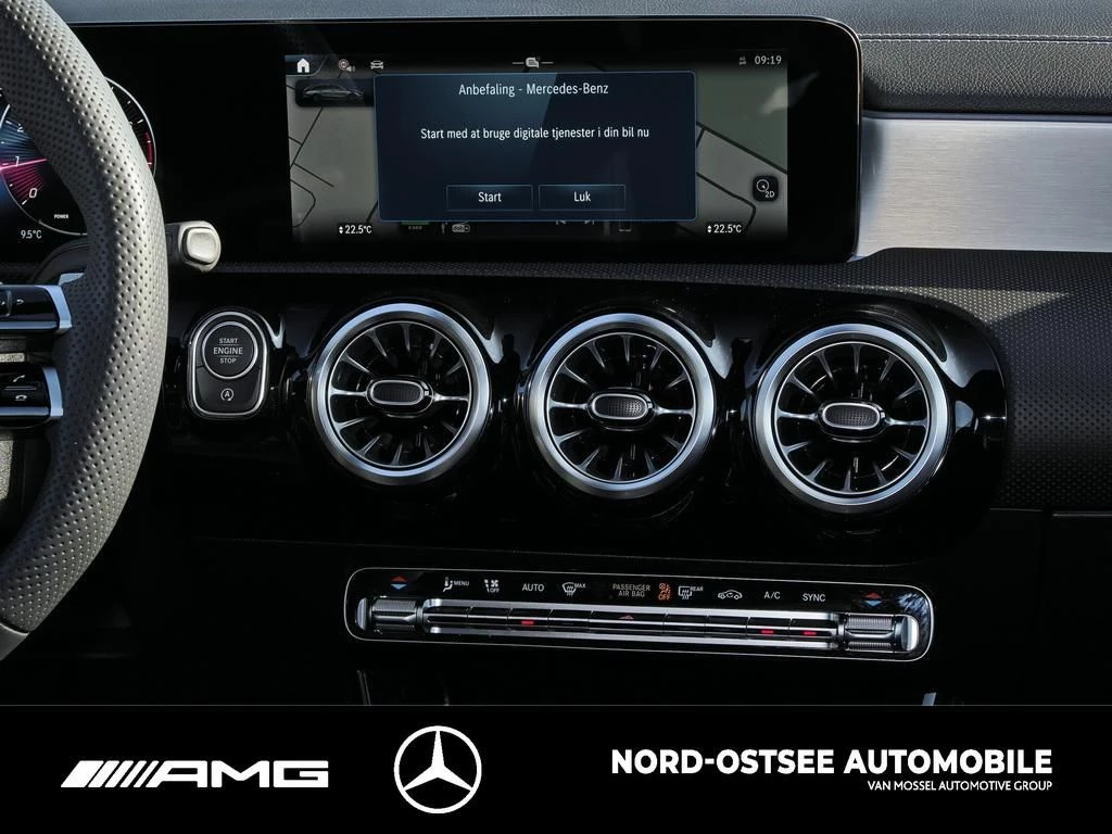 Mercedes-Benz CLA 200 SB AMG KAMERA LED PDC SITZH NIGHT AMG LineX118 CLA 200 SB AMG KAMERA LED PDC SITZH NIGHT AMG Line