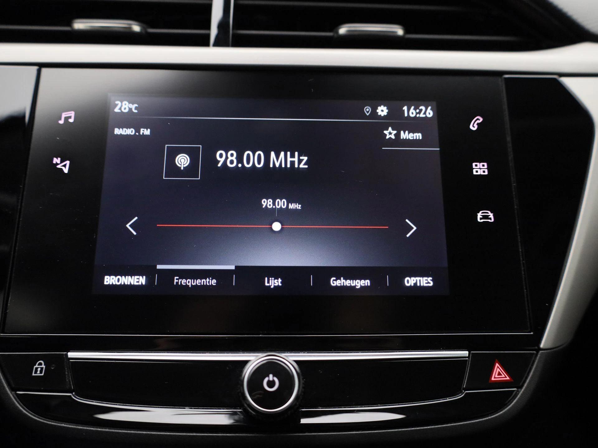 Opel-Corsa-image-13