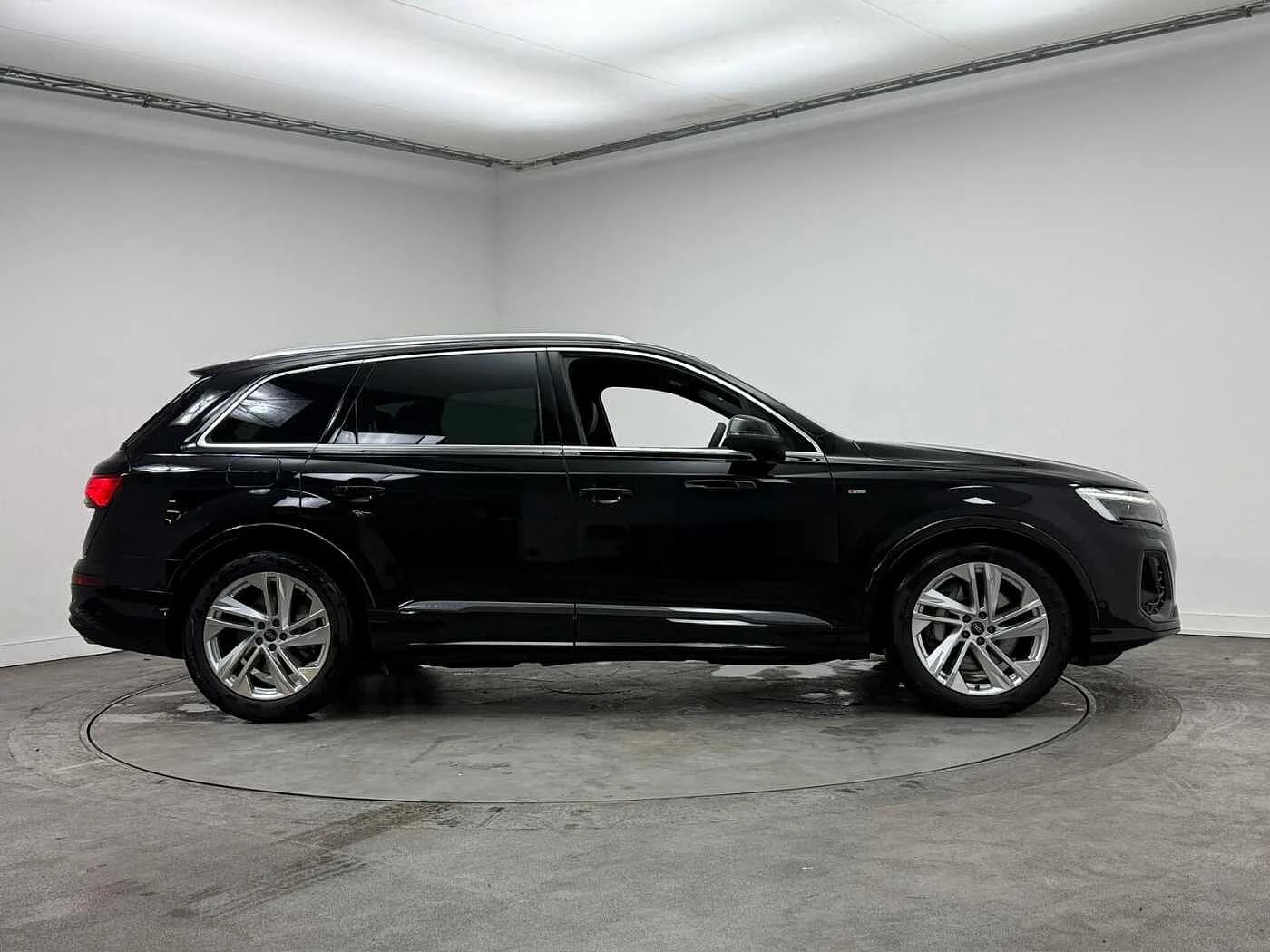 Audi-Q7-image-10