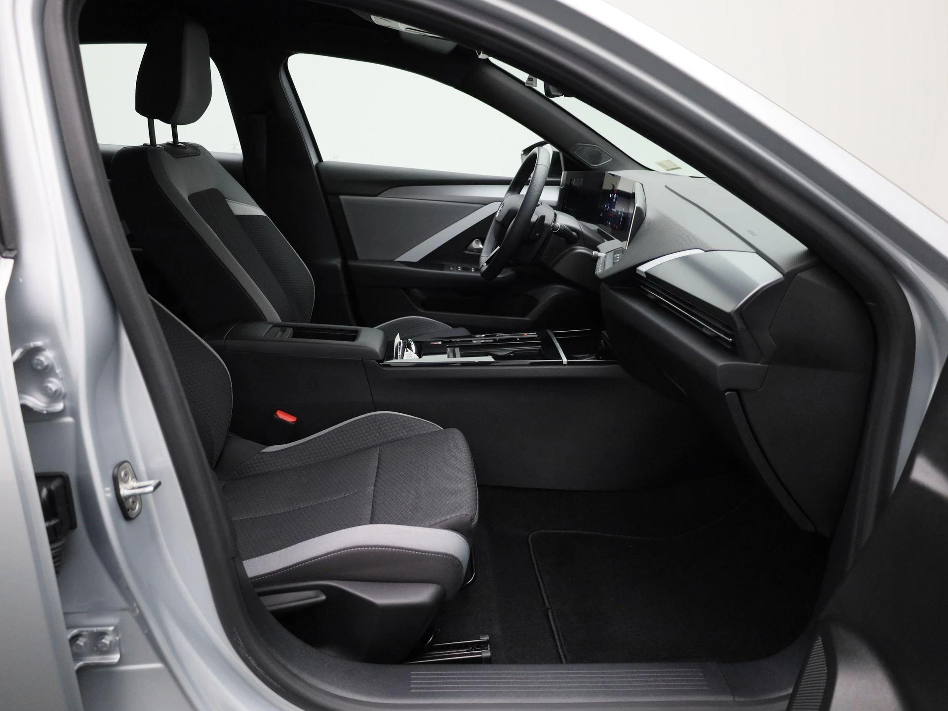 Opel-Astra-image-28