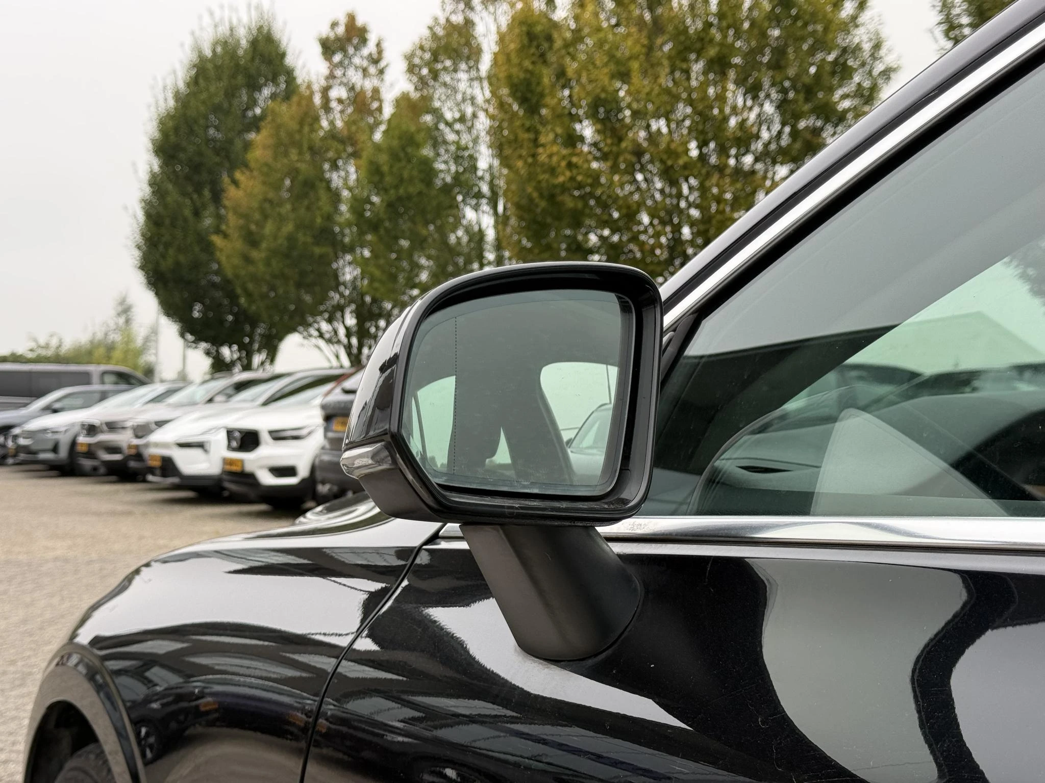 Volvo-V60-image-12